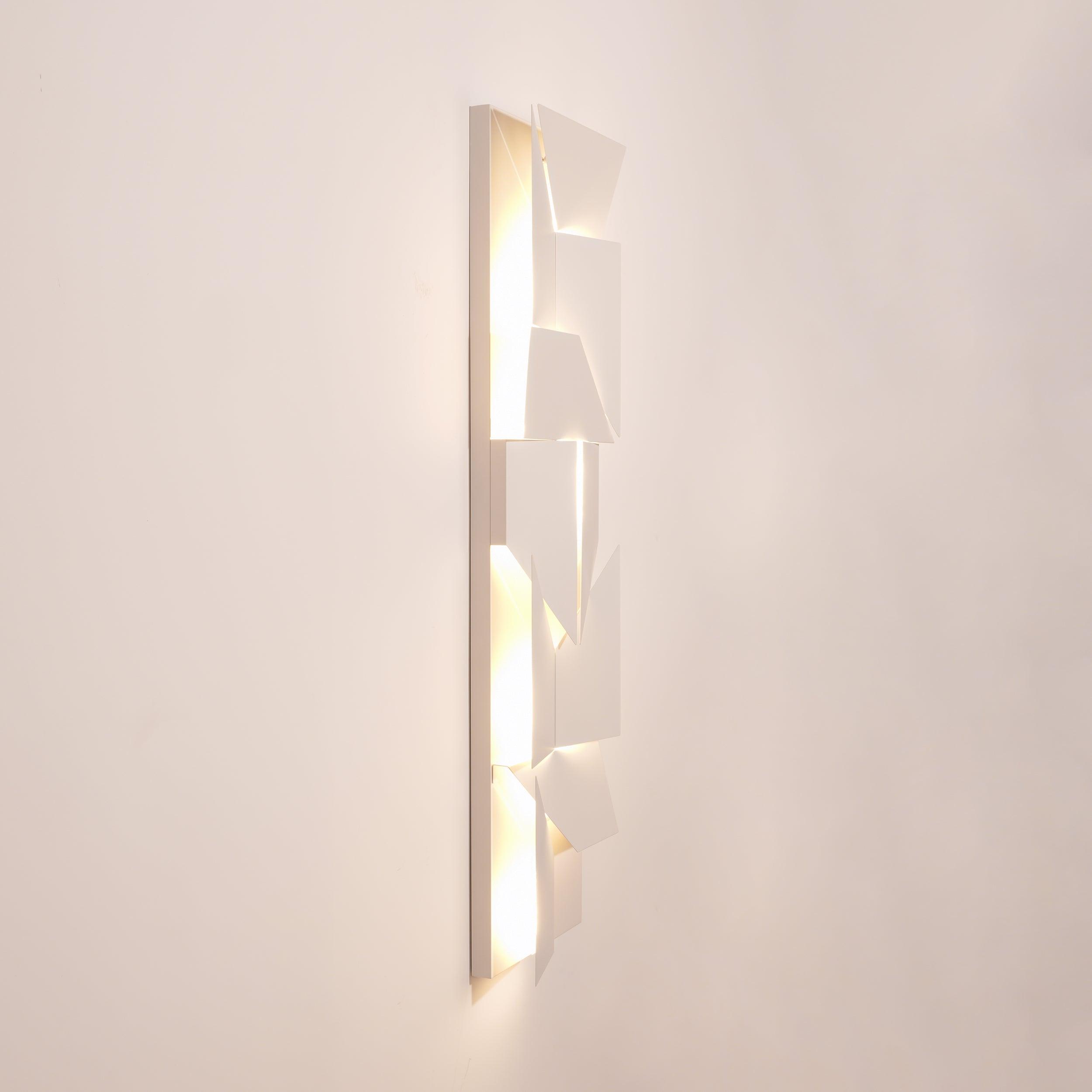 Arthaen Shadows Grand Sconce Wall lamp - Neutralighting