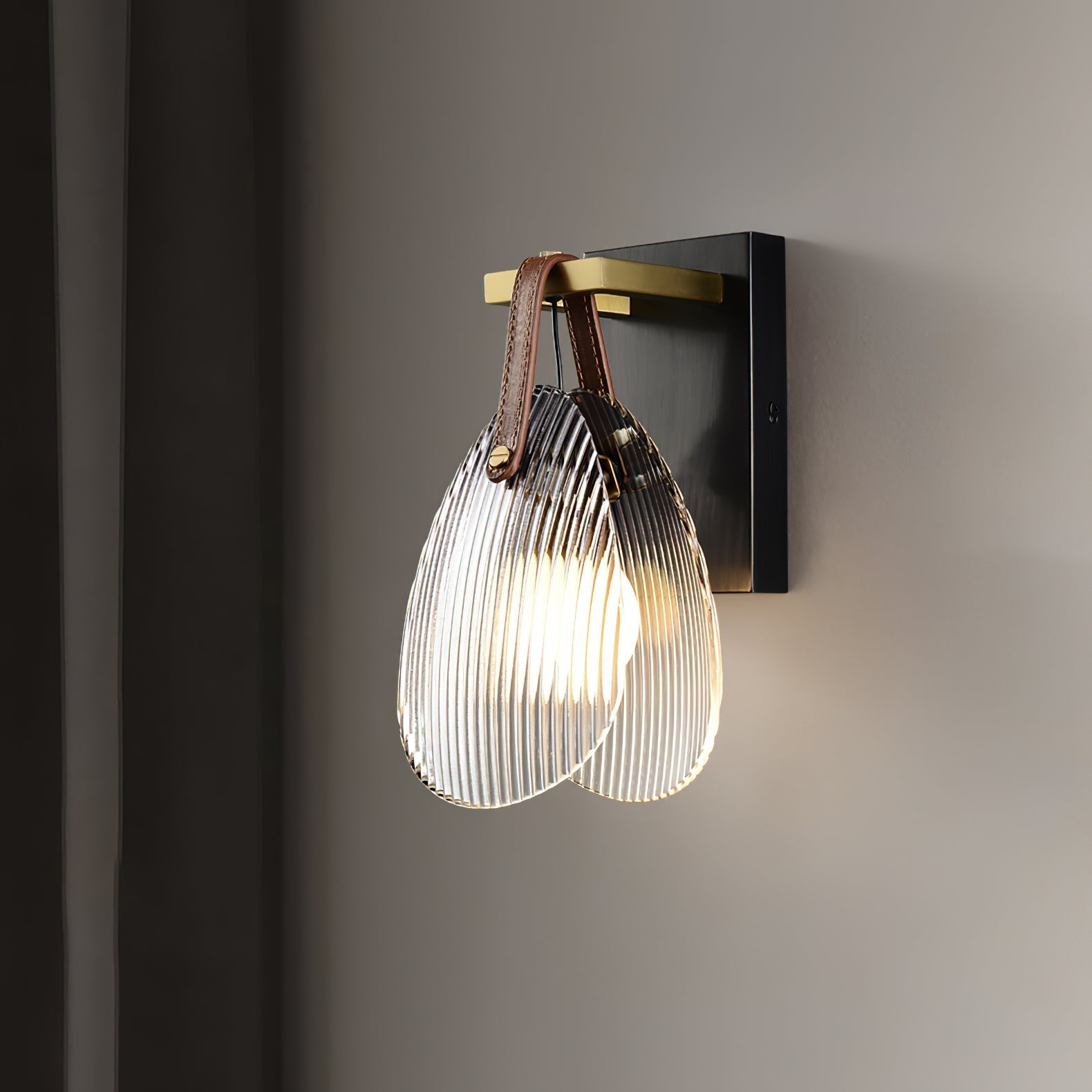 Zaphais Individual Creativity Metal Glass Wall Lamp - Lamp Copper