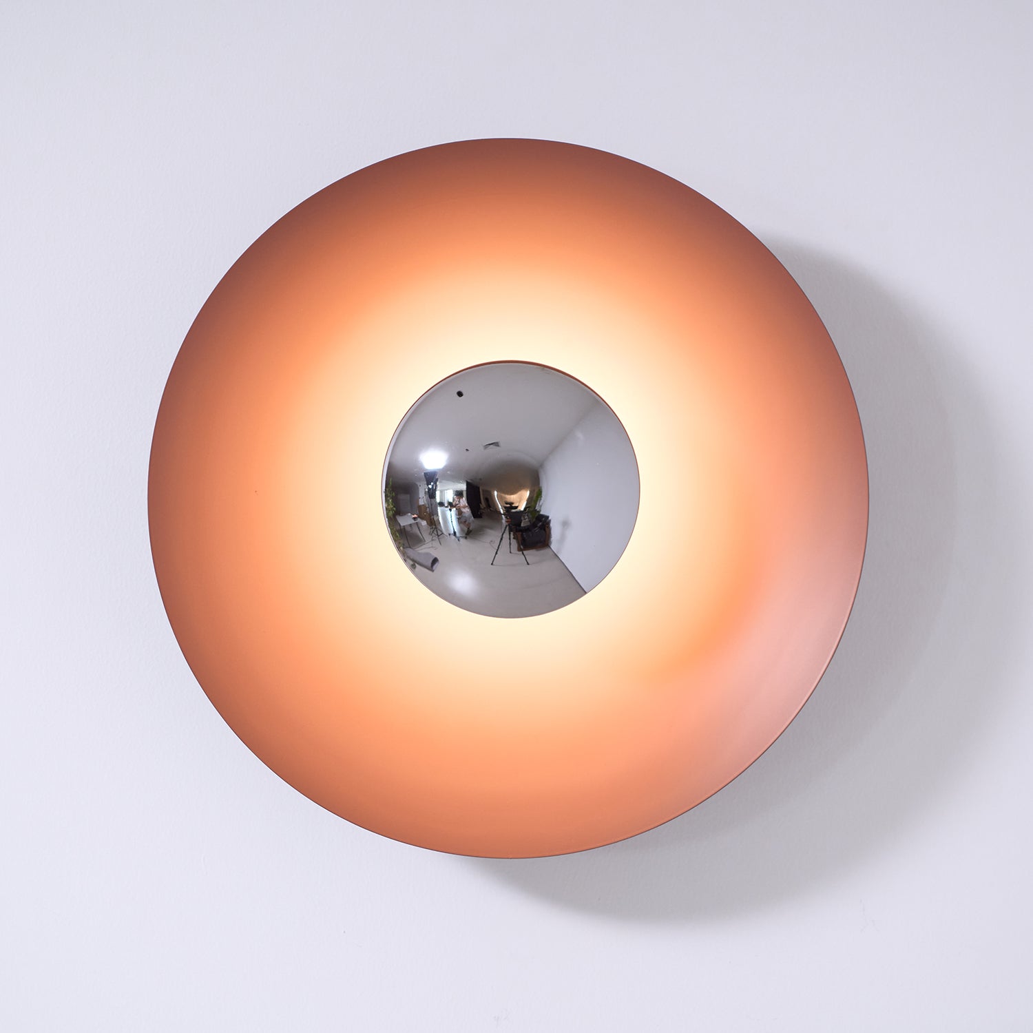 Peacemaker Elegance Simplicity Glow Wall Light - Neutralighting