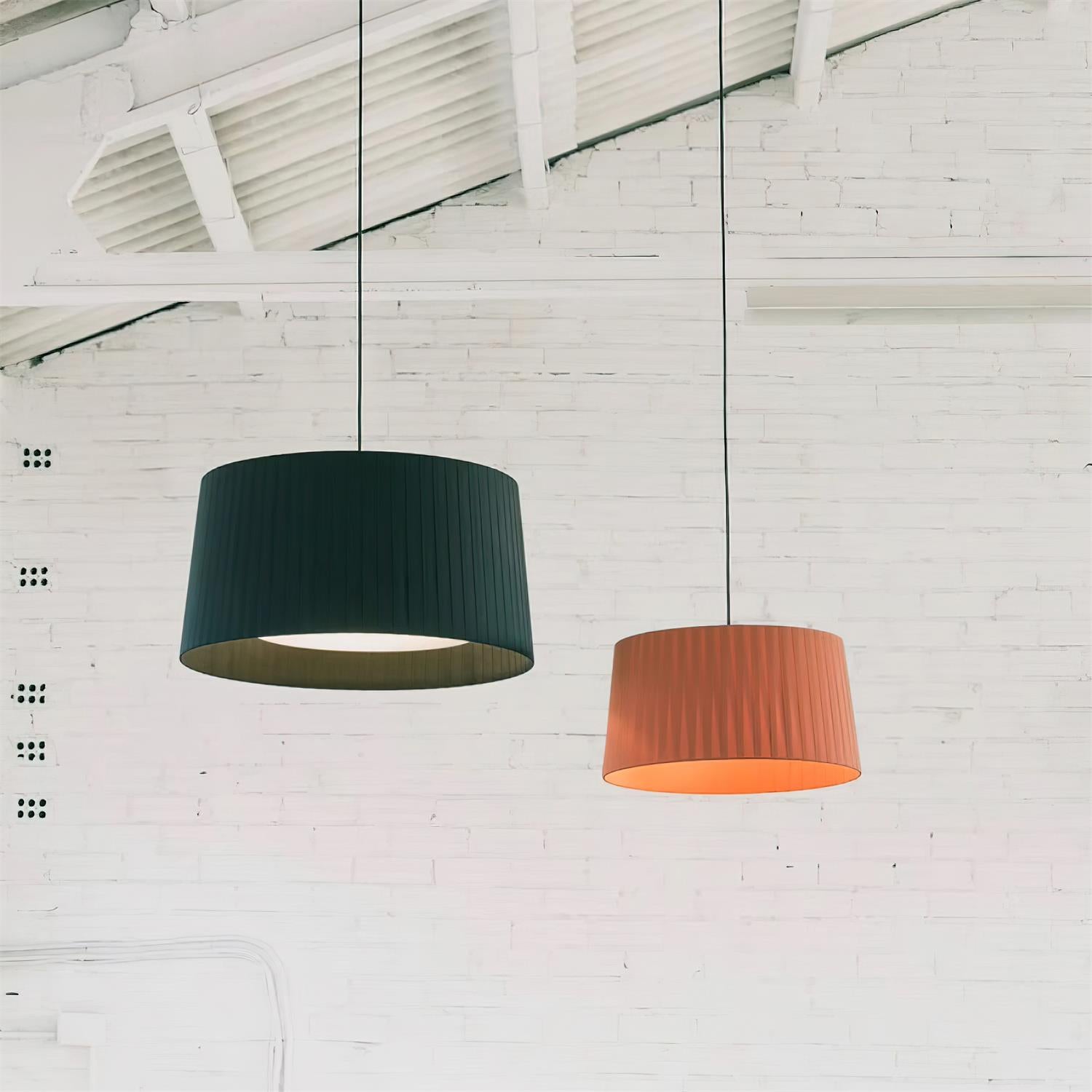 Drum Lampe Pendante Abat-jour en Tissu Pliée Noir Minimaliste Classique - Neutralighting