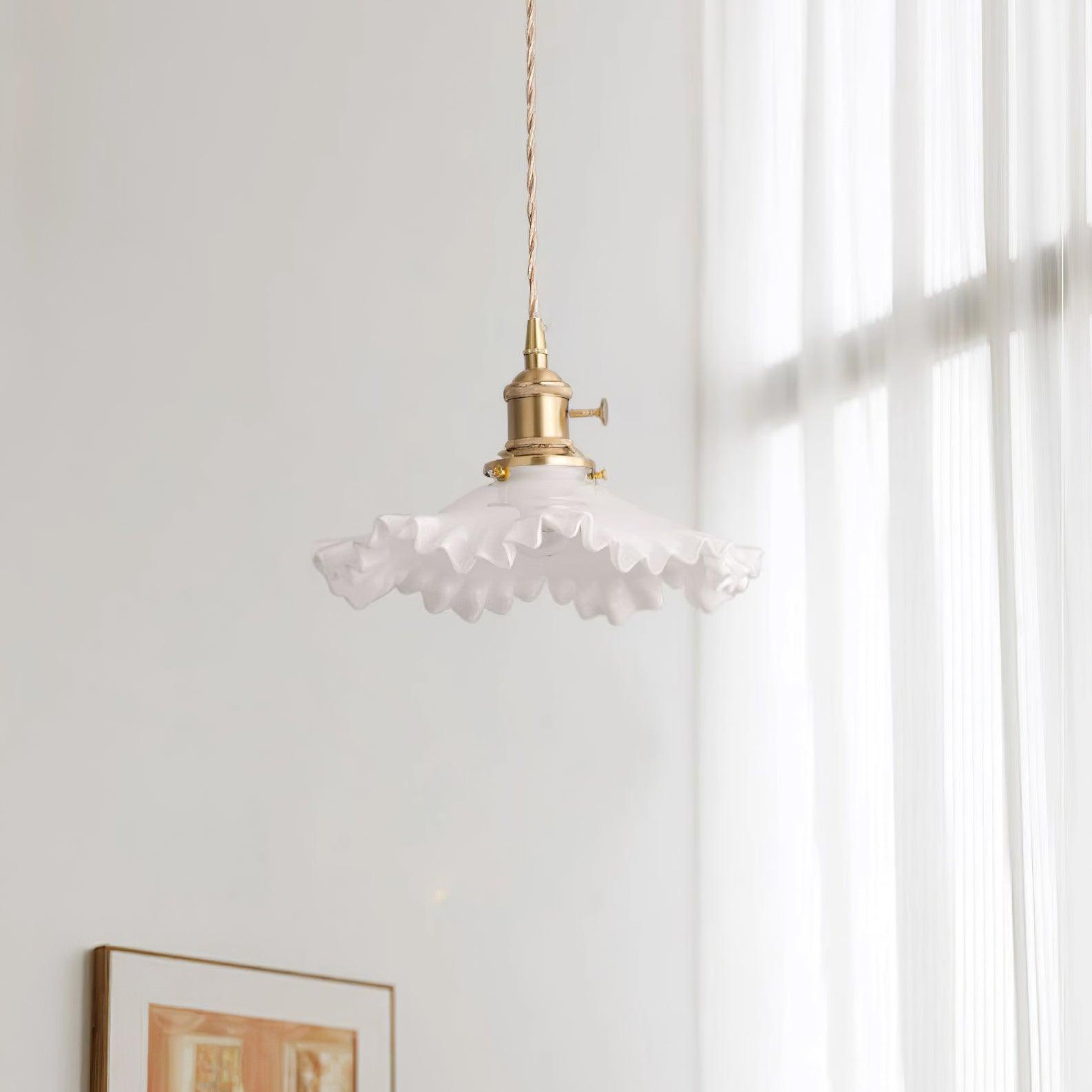 Iris Lampe Pendante Verre Abat-jour Volant Laiton - Neutralighting