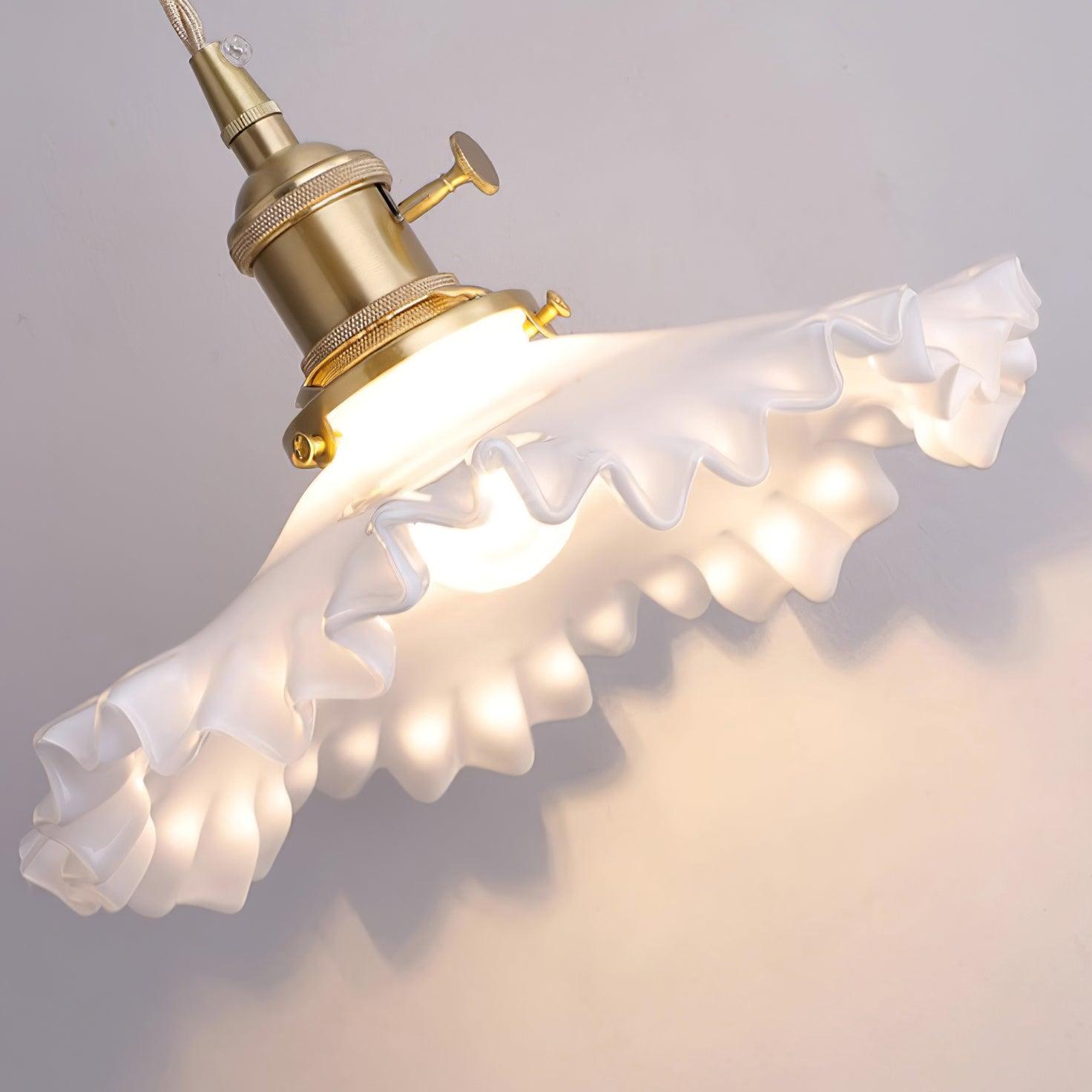 Iris Lampe Pendante Verre Abat-jour Volant Laiton - Neutralighting