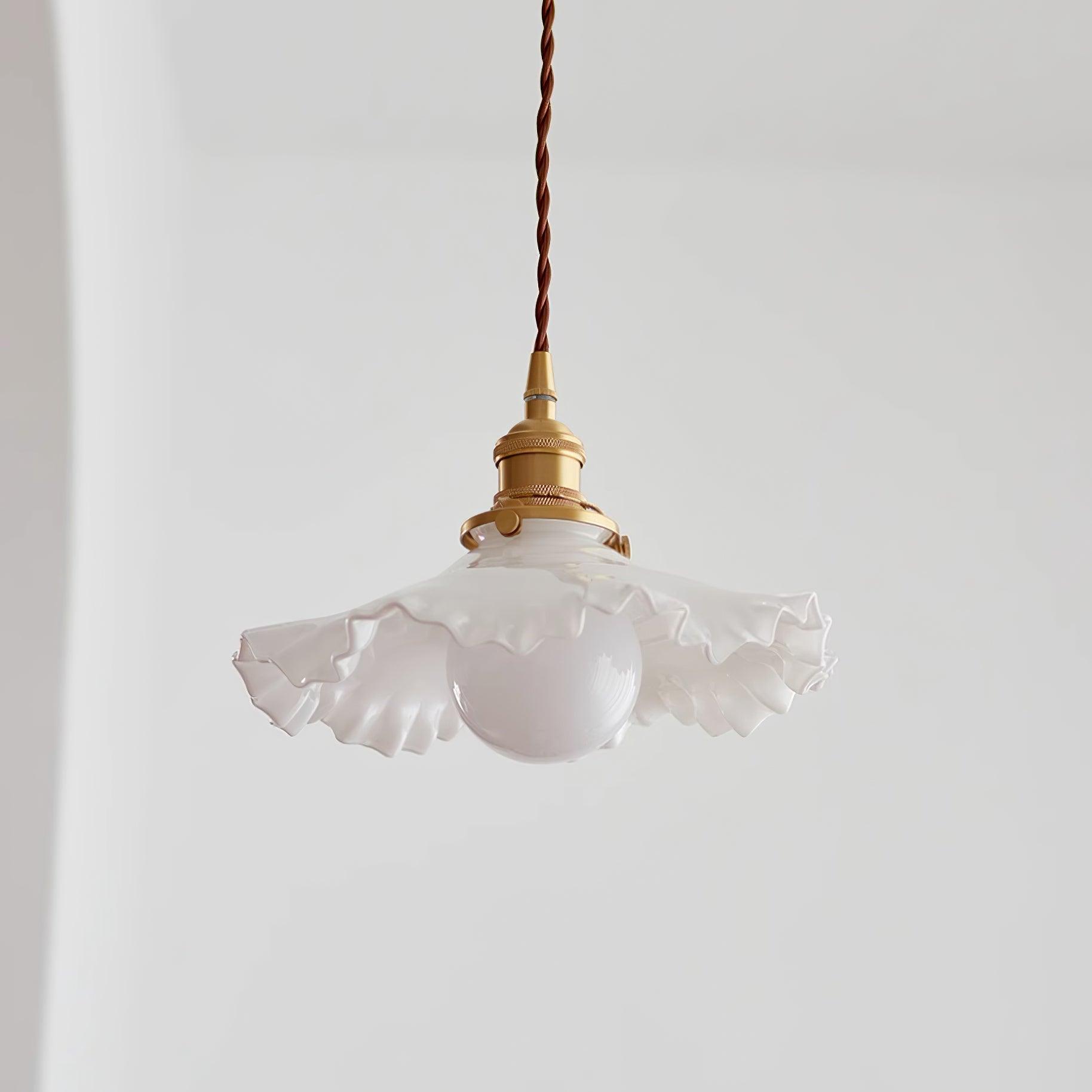 Iris Lampe Pendante Verre Abat-jour Volant Laiton - Neutralighting