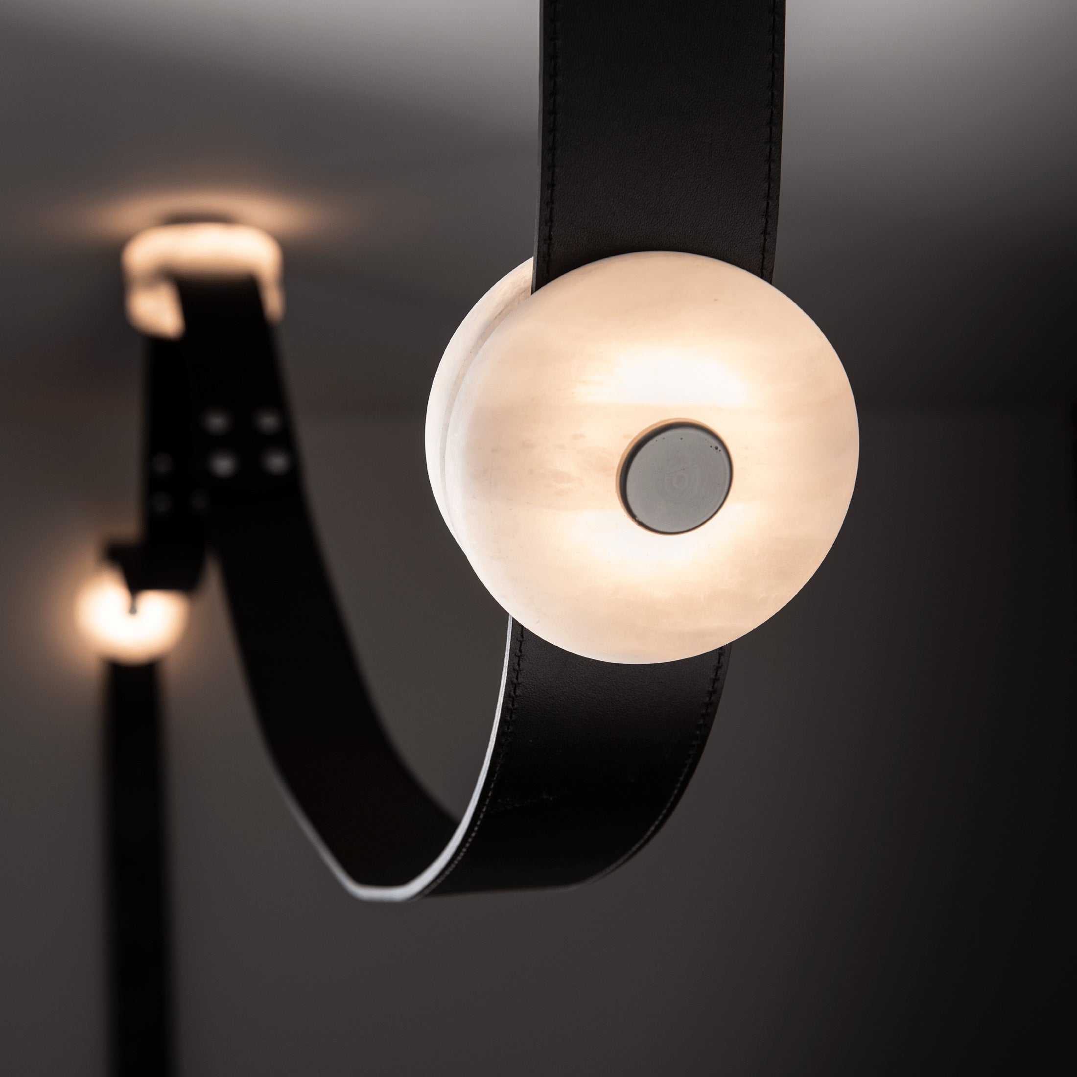 Orinos Modern Minimalist LED Alabaster Pendant Lamp - Lamp Copper