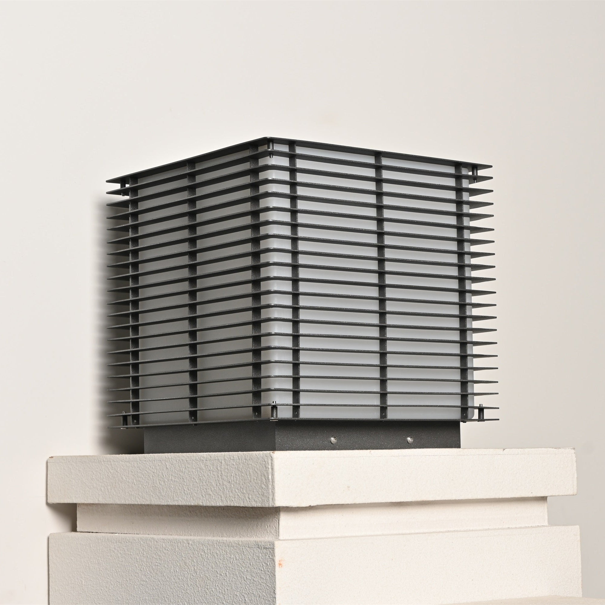 Eryon Lampe Solaire À Grille Extérieure - Neutralighting