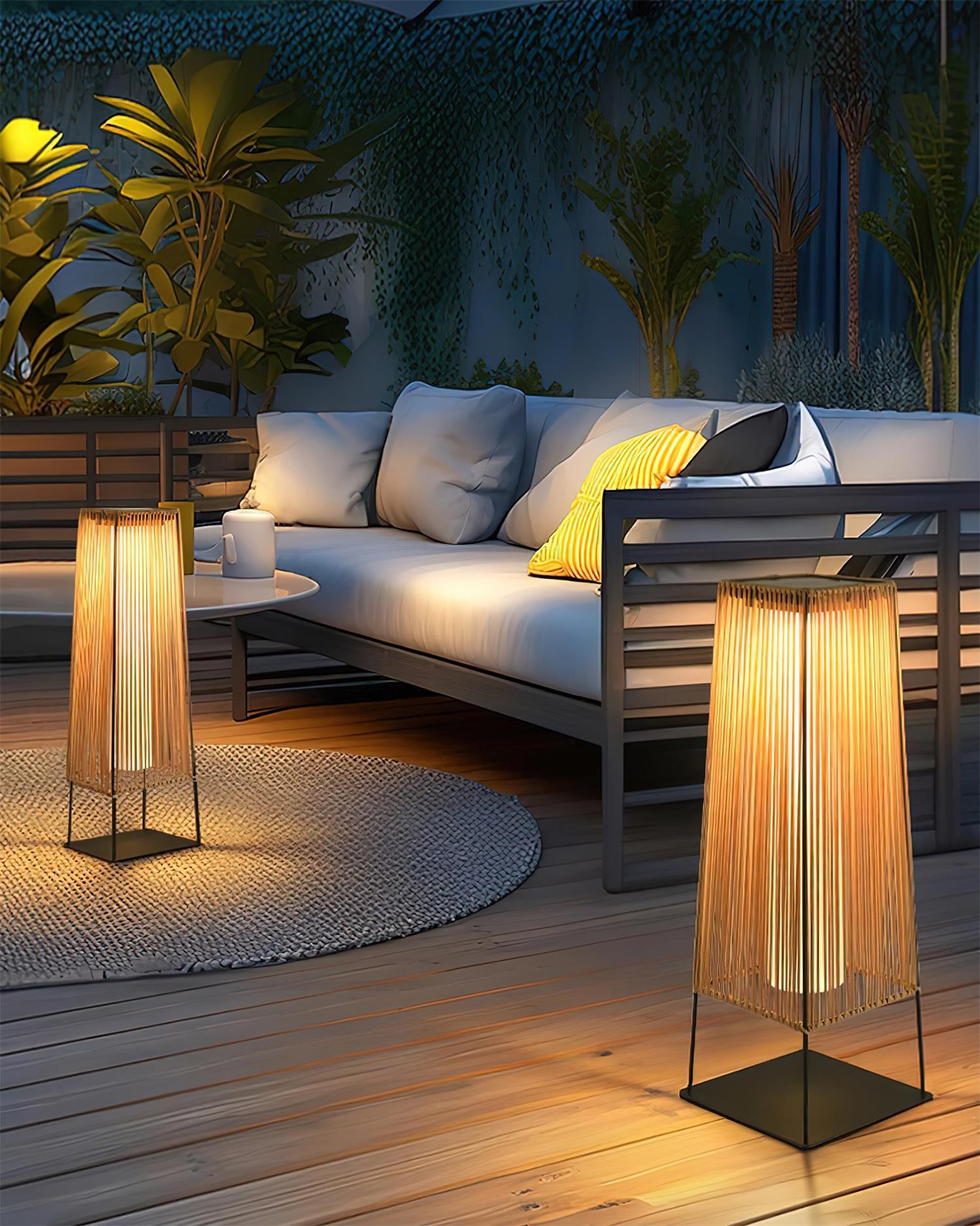 Solara Lampe de Poteau Extérieure à Lames Verticales - Neutralighting