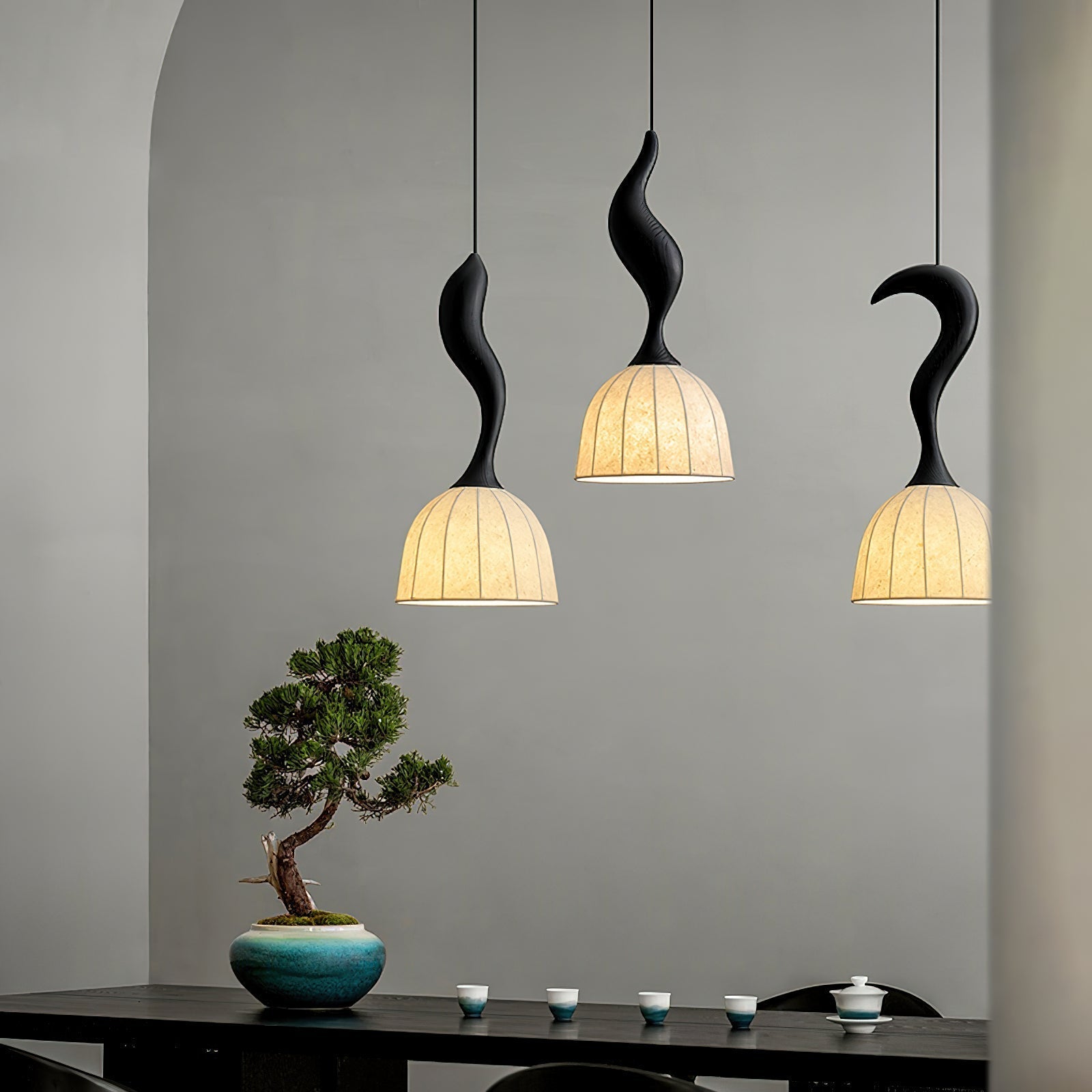 Solia Lampe Pendante Tige Courbée Tissu Bois - Neutralighting