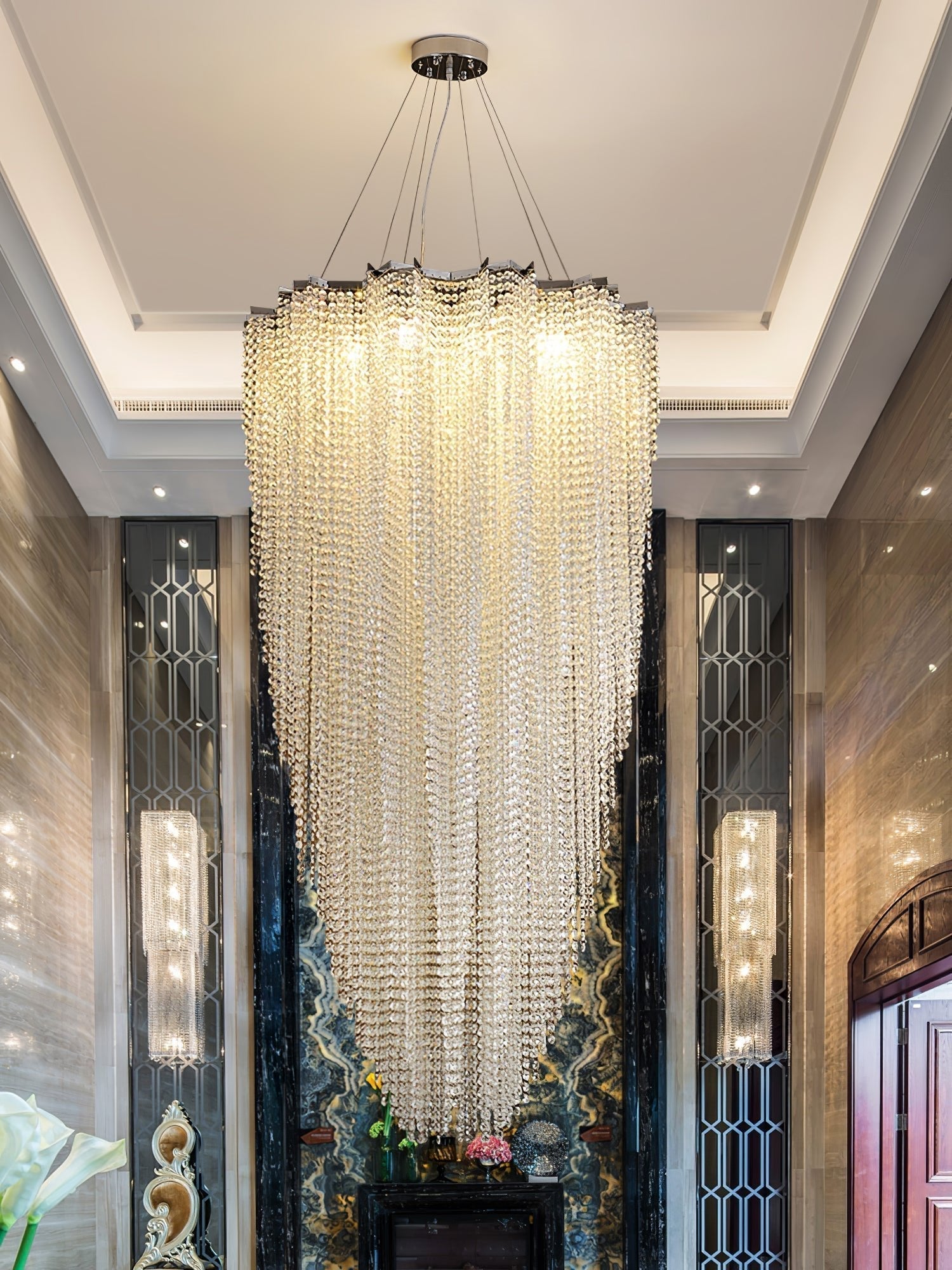 Zashayra Crystal Column Chandelier - Neutralighting