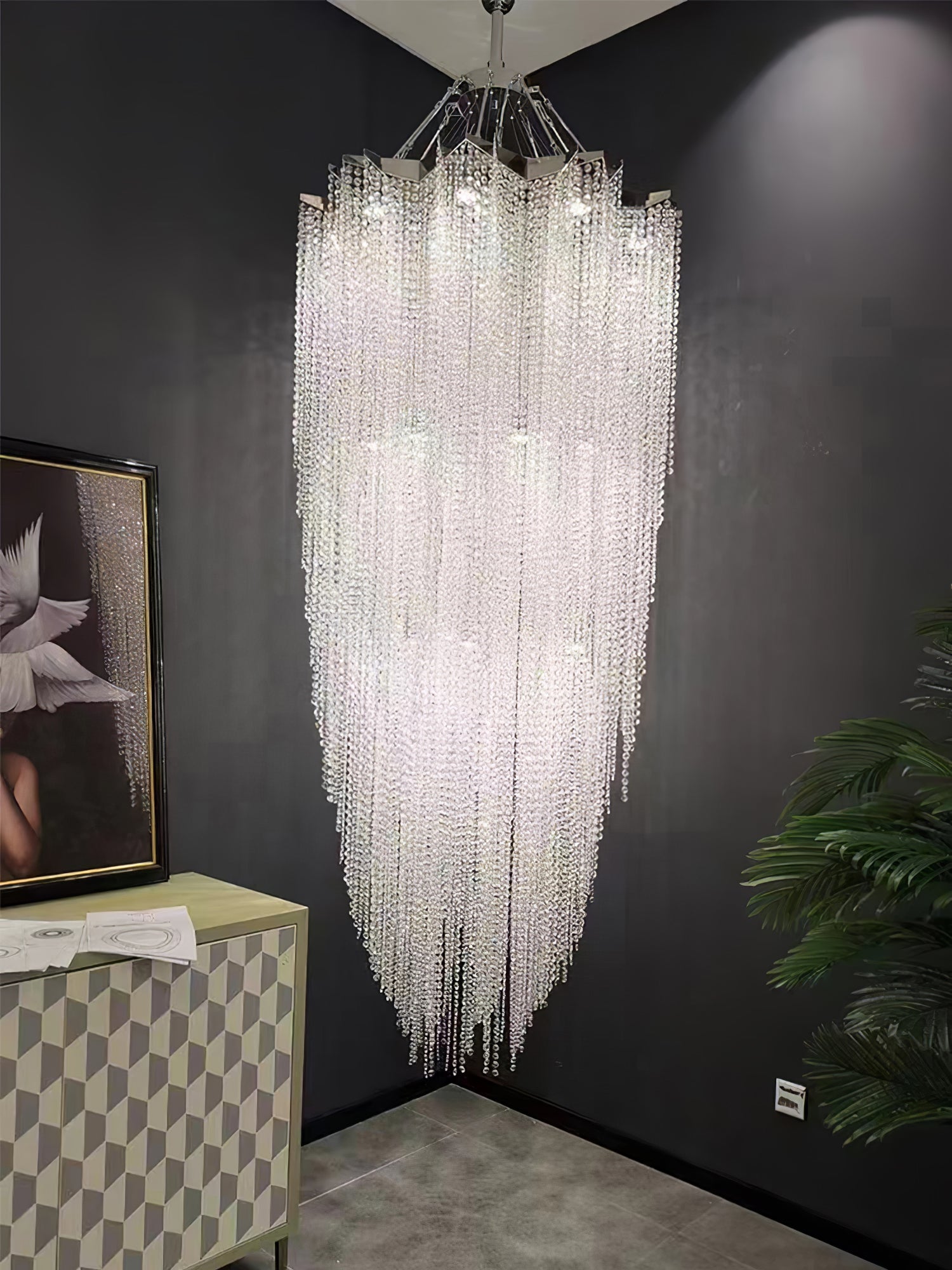 Zashayra Crystal Column Chandelier - Neutralighting