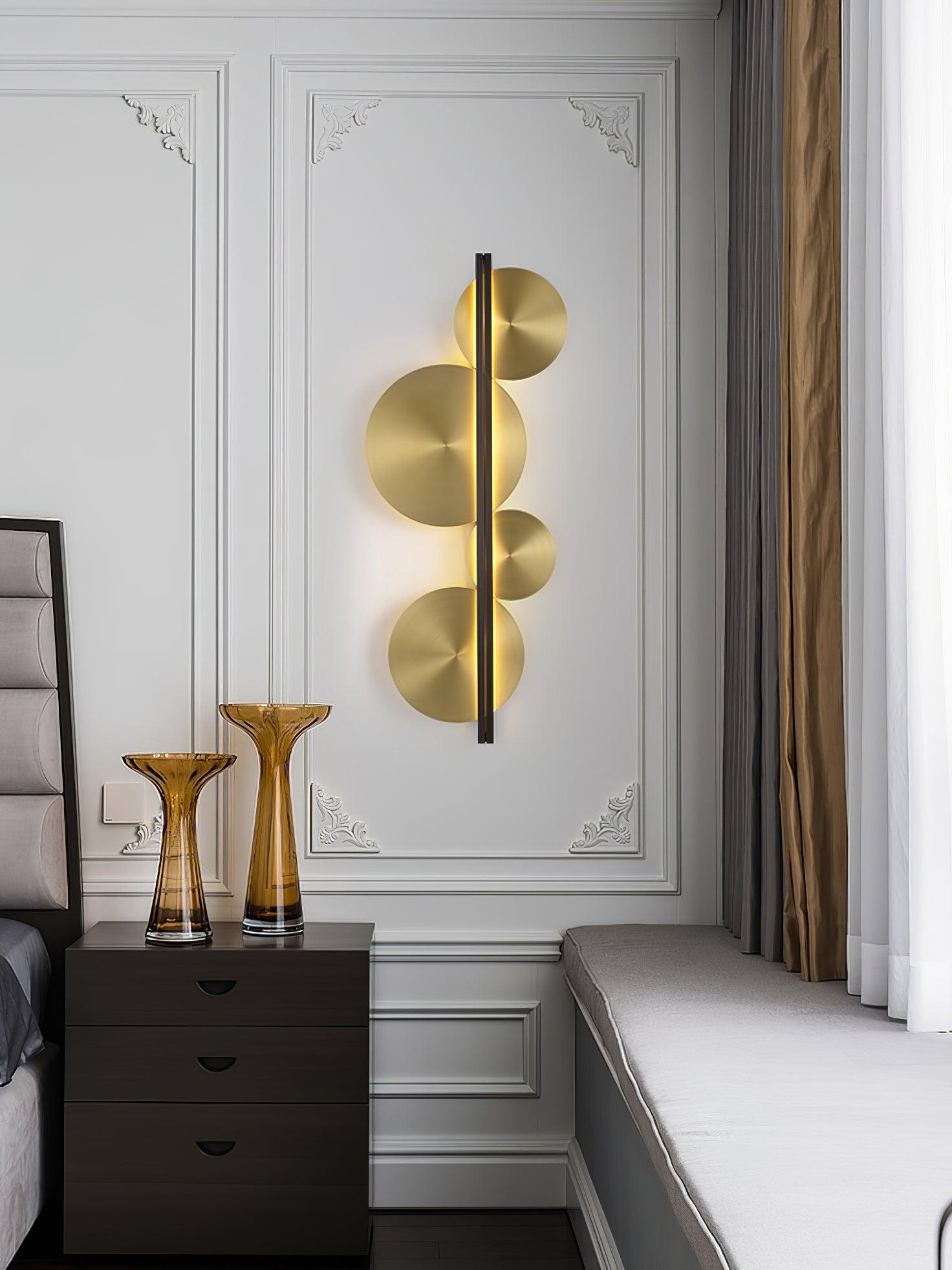 Lustra Applique Murale Dorée Circulaire Sculpturale - Neutralighting