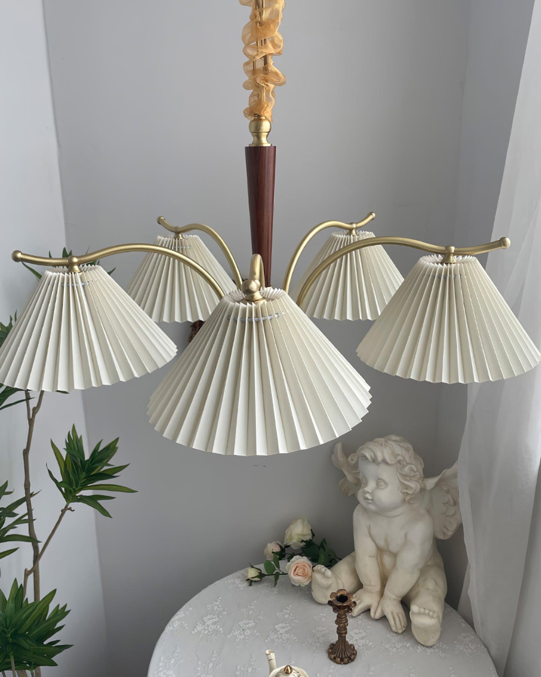 Nexus Lustre à Abat-Jours en Tissu Plissé - Neutralighting