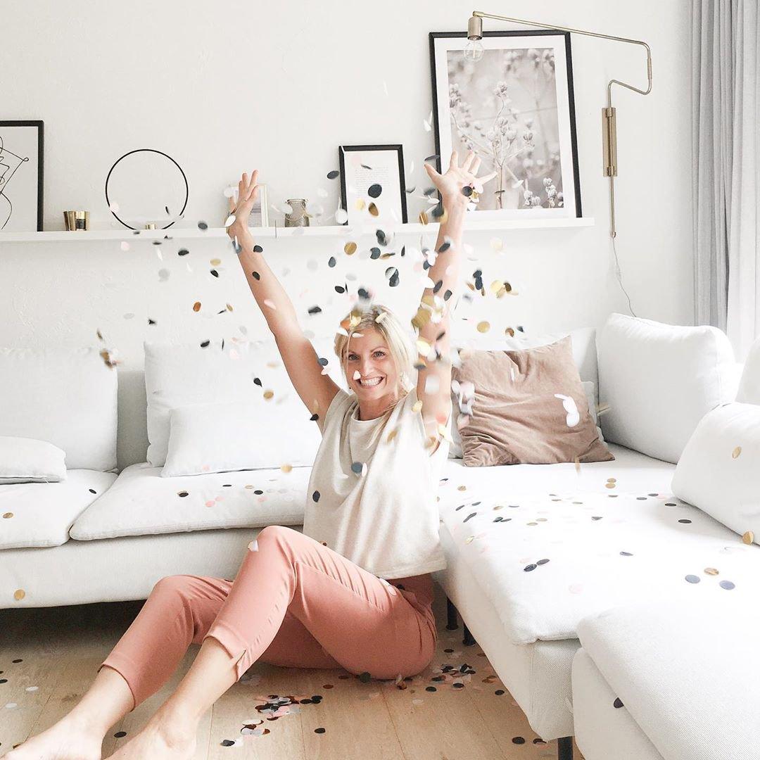 Elsoreth Modern Minimalist Swing Wall Lamp - Neutralighting