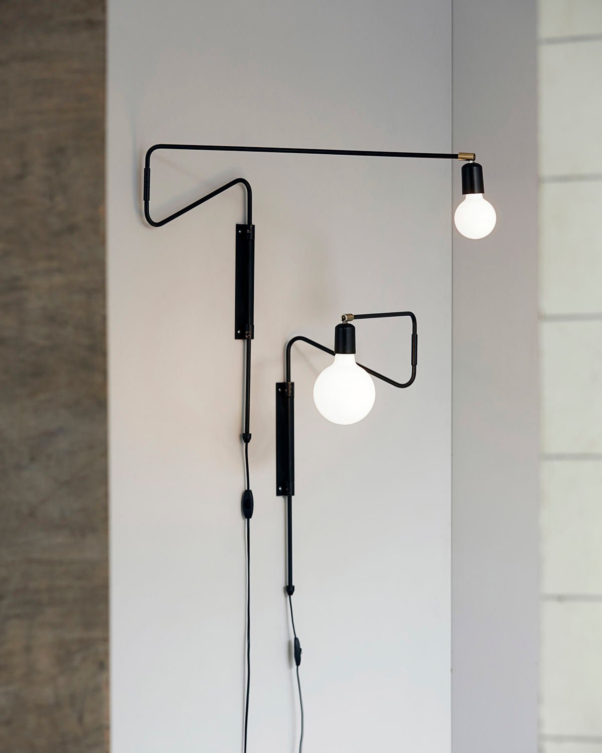 Elsoreth Modern Minimalist Swing Wall Lamp - Neutralighting