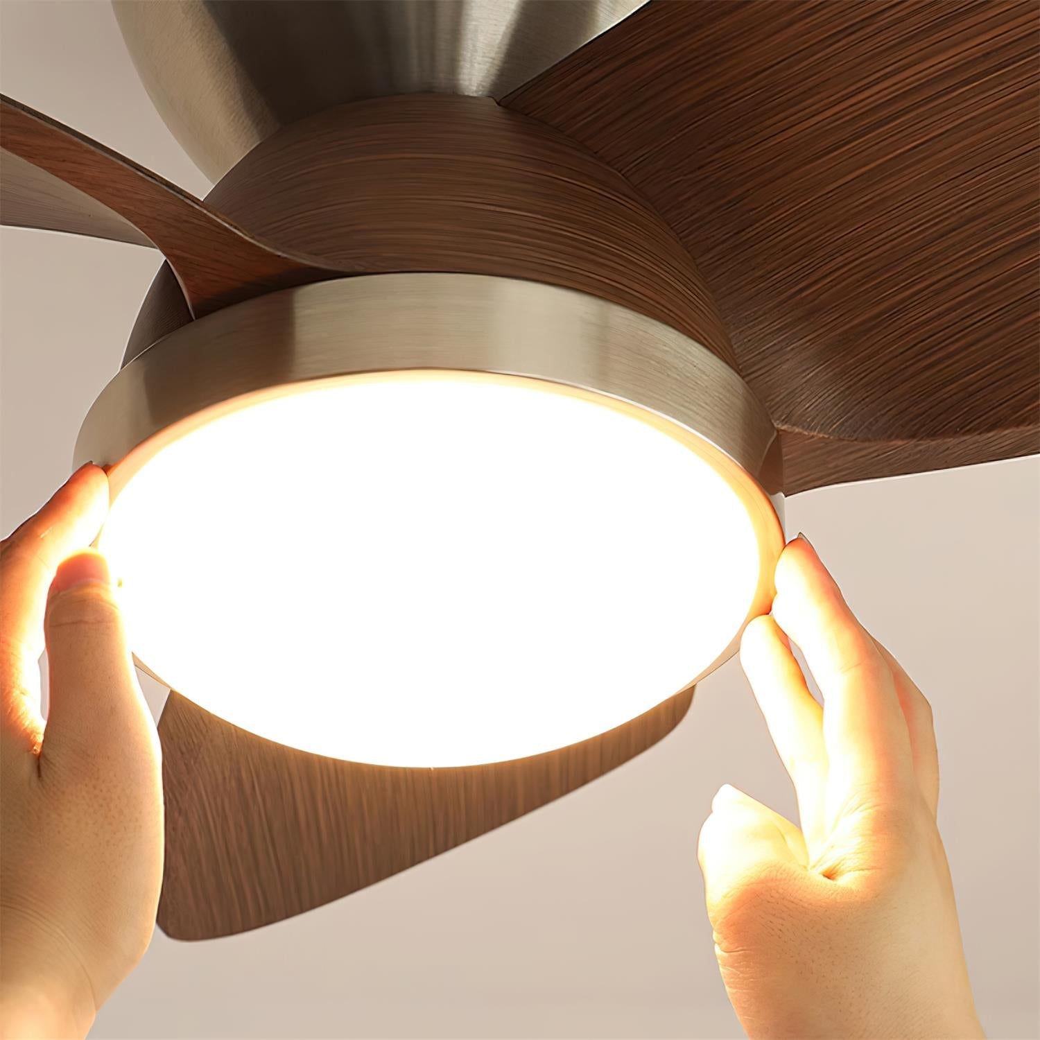 Plafonnier Ventilateur Ventra Moderne en Bois, composants d'installation