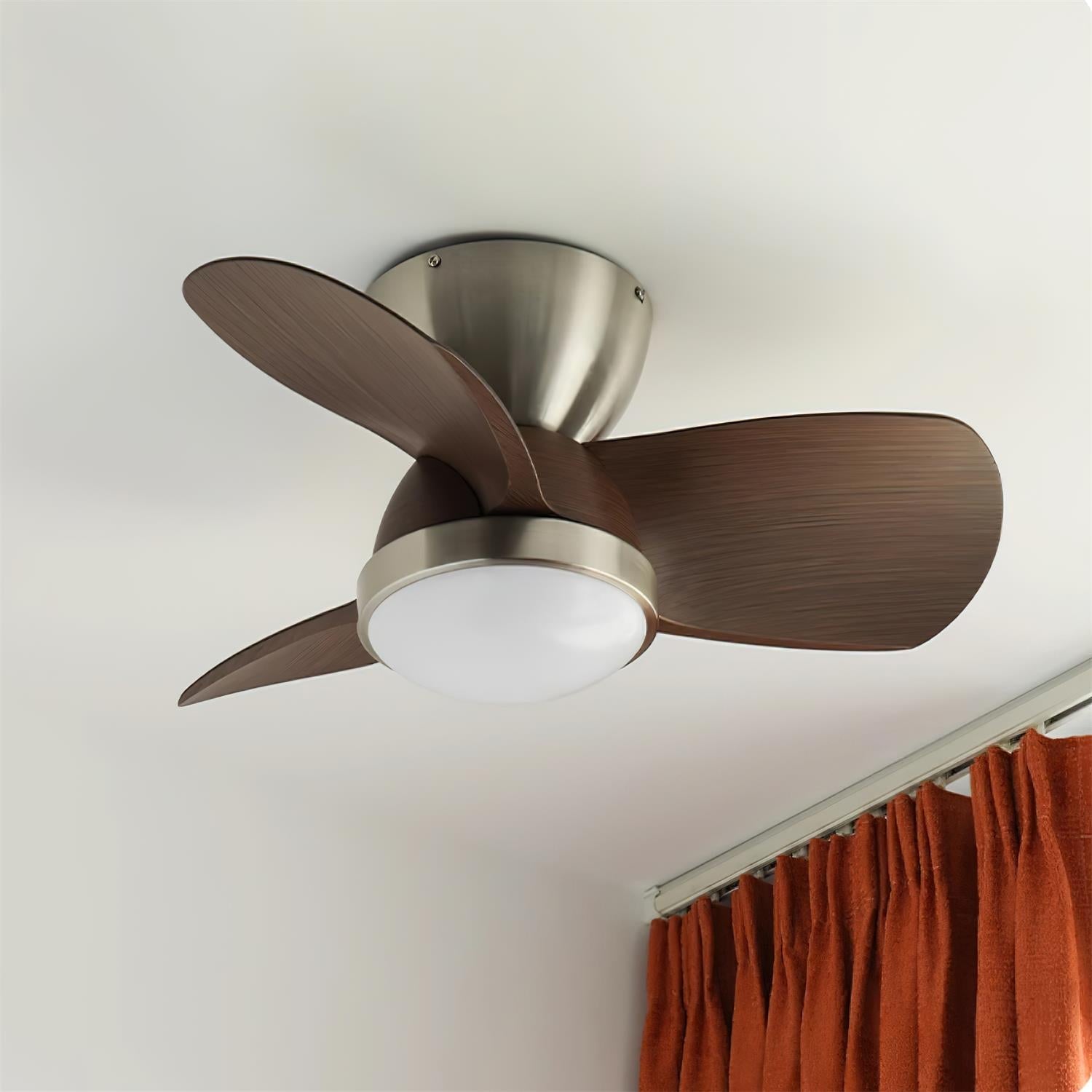 Plafonnier Ventilateur Ventra Moderne en Bois, éclairant une pièce