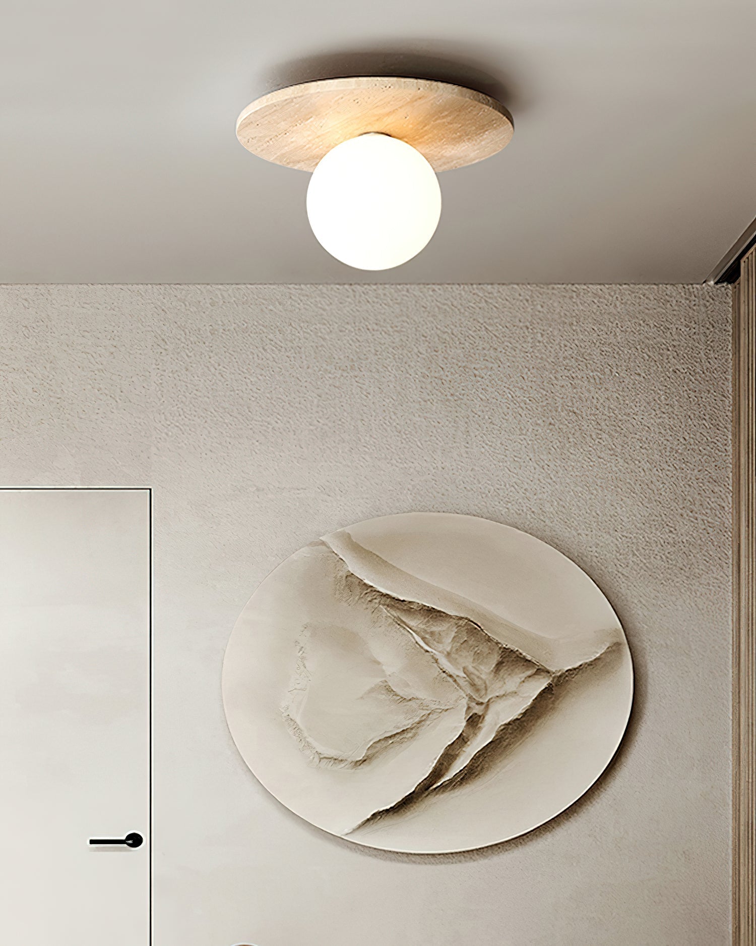 Virelli Lampe de Plafond Disque en Travertin avec Globe en Verre Scandi Cozy - Neutralighting