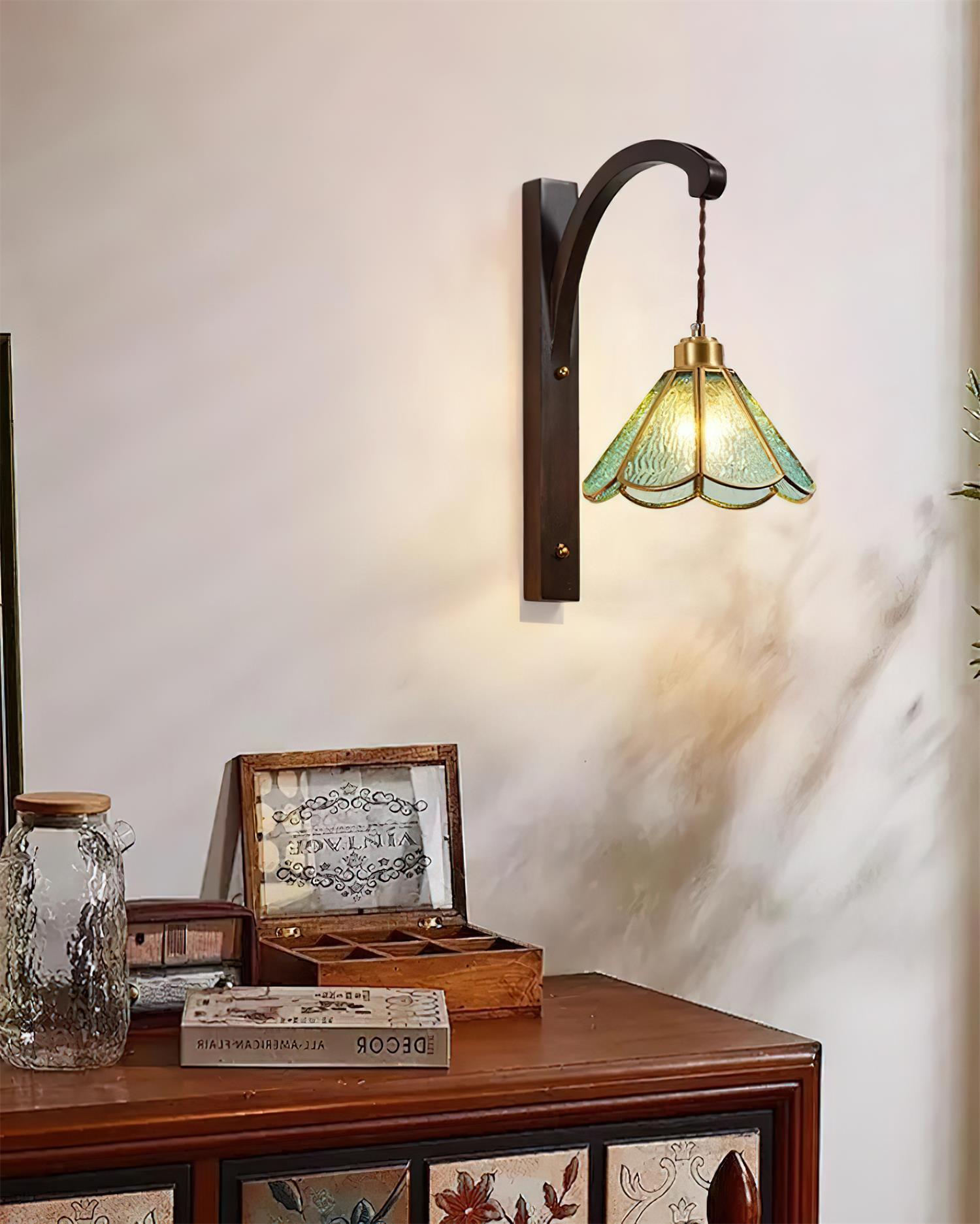 Clario Tavelle Wall Lamp flower-like Glass - Letslighting