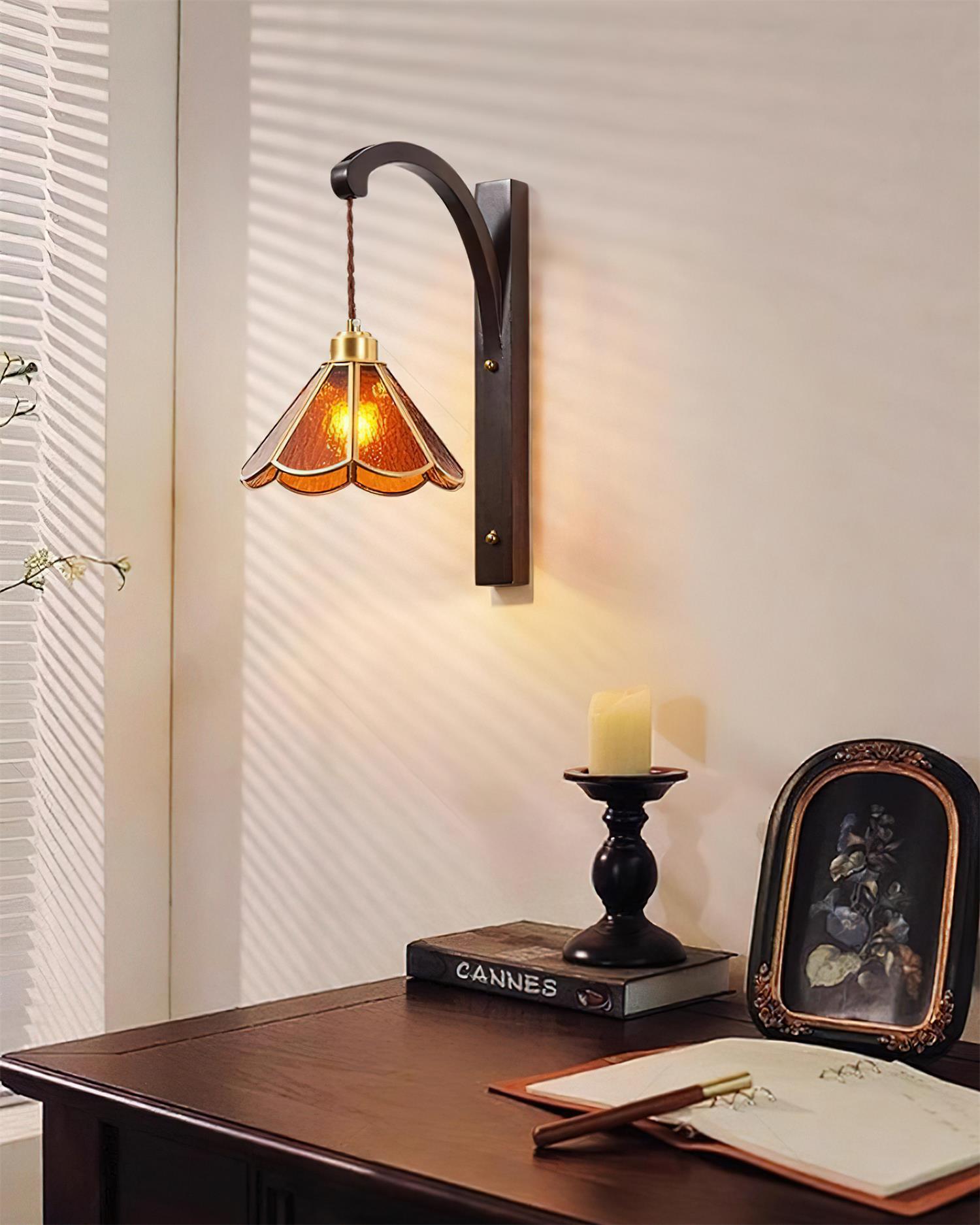 Clario Tavelle Wall Lamp flower-like Glass - Letslighting