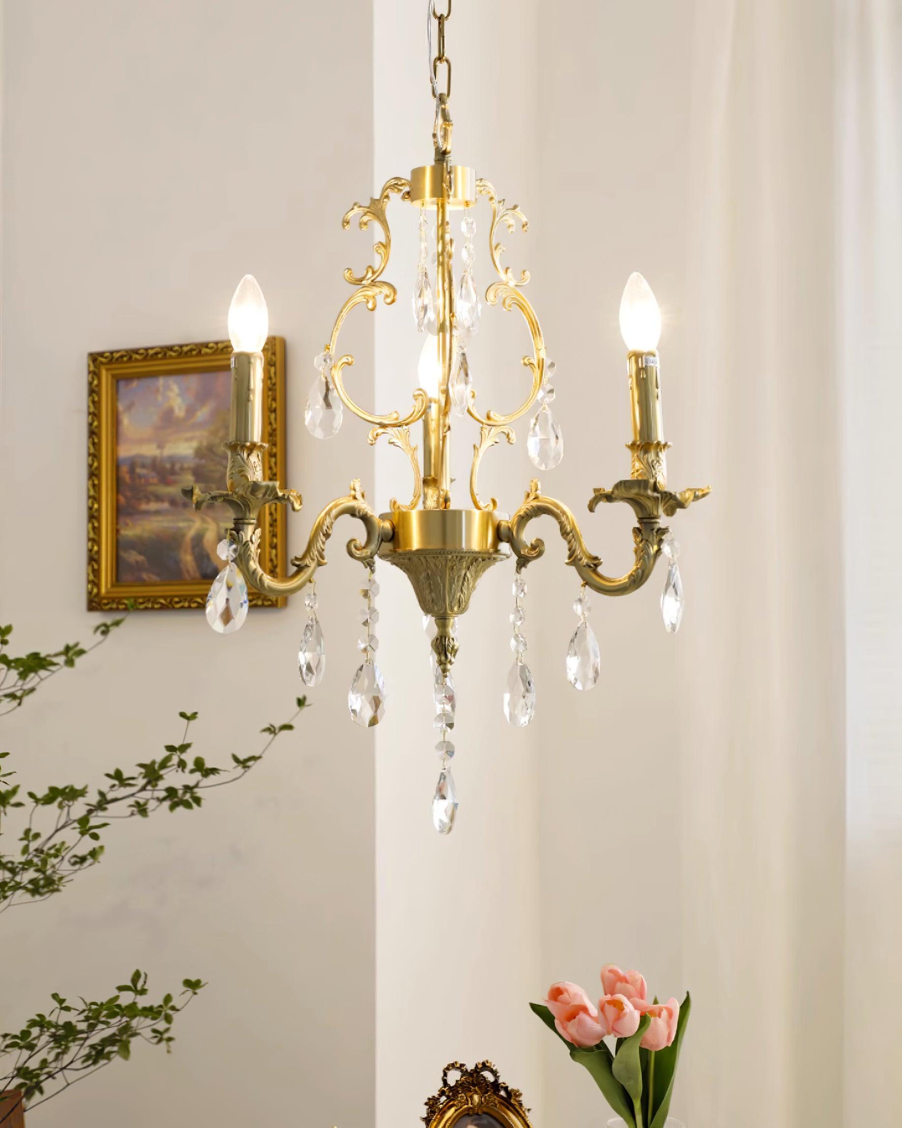 Elvion Lustre Classique en Laiton et Cristal - Neutralighting