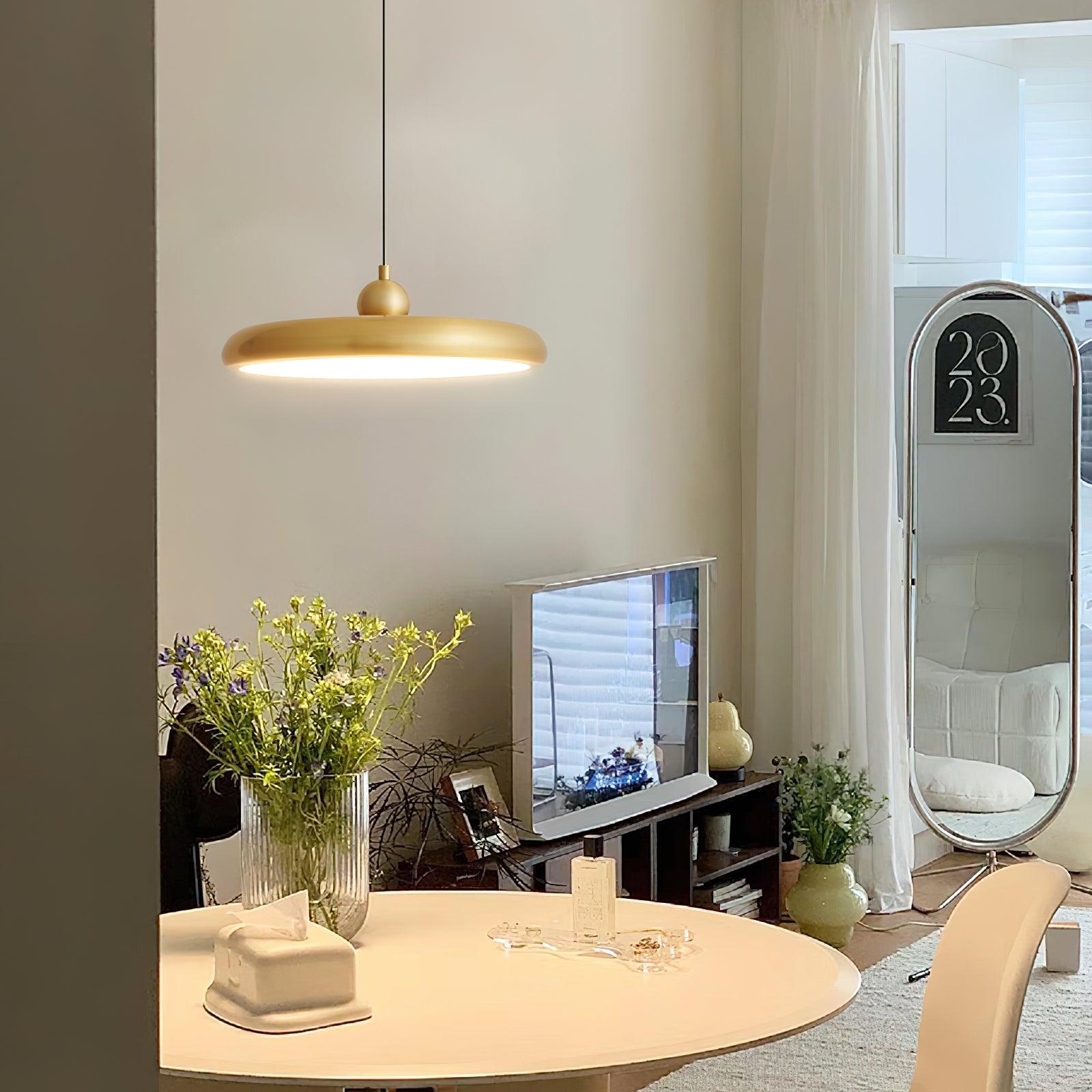 Avelice Laiton Glamour Pendentif Lampe - Neutralighting