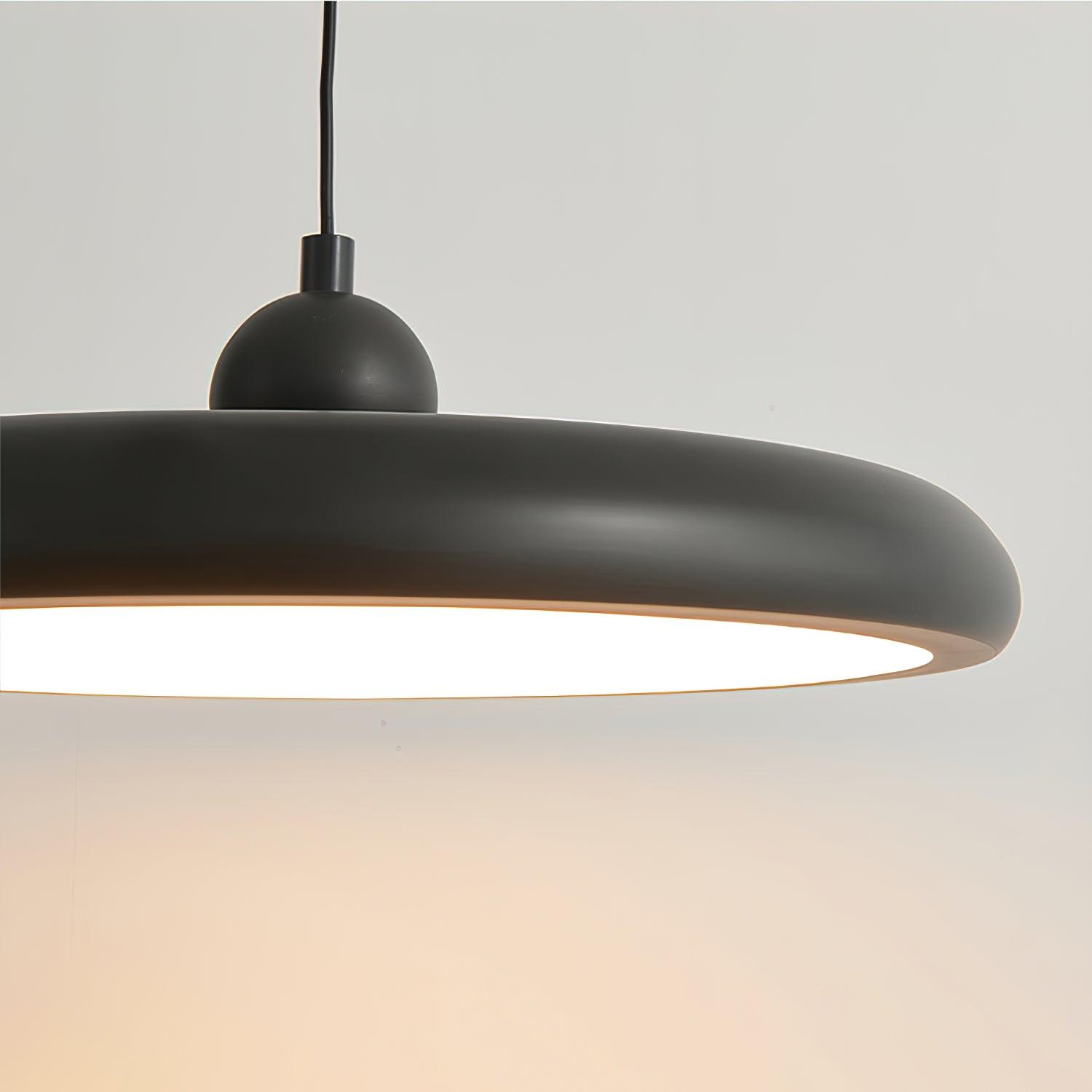 Avelice Laiton Glamour Pendentif Lampe - Neutralighting
