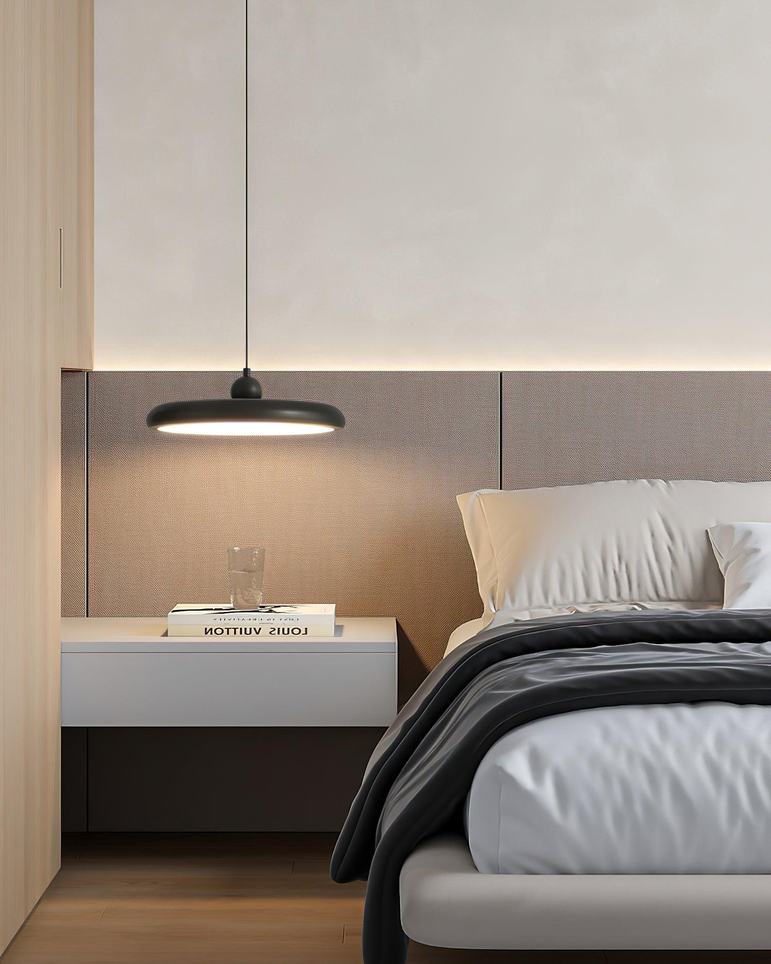 Avelice Laiton Glamour Pendentif Lampe - Neutralighting