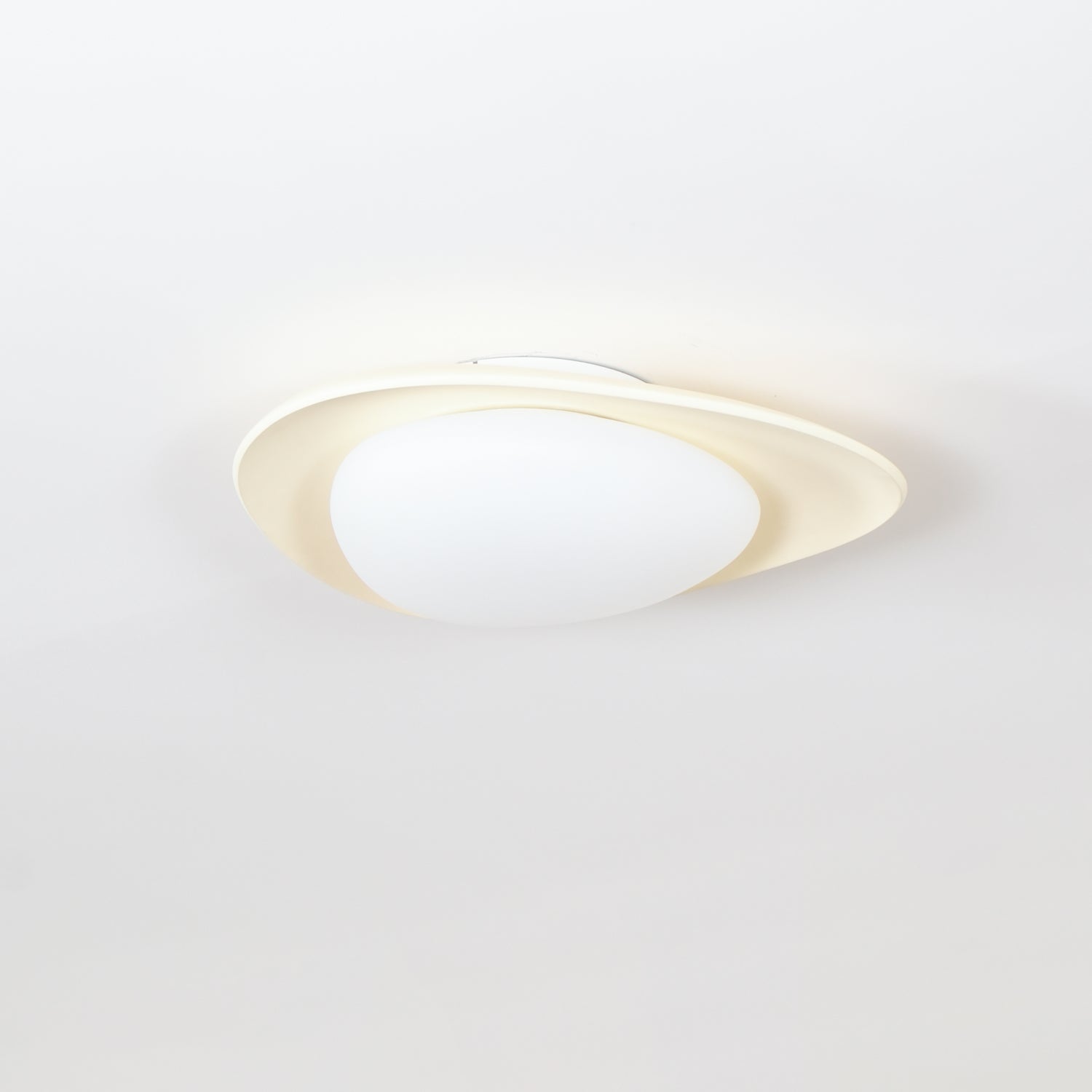 Blex Plafonnier Vert & Beige en Forme de Galet - Neutralighting