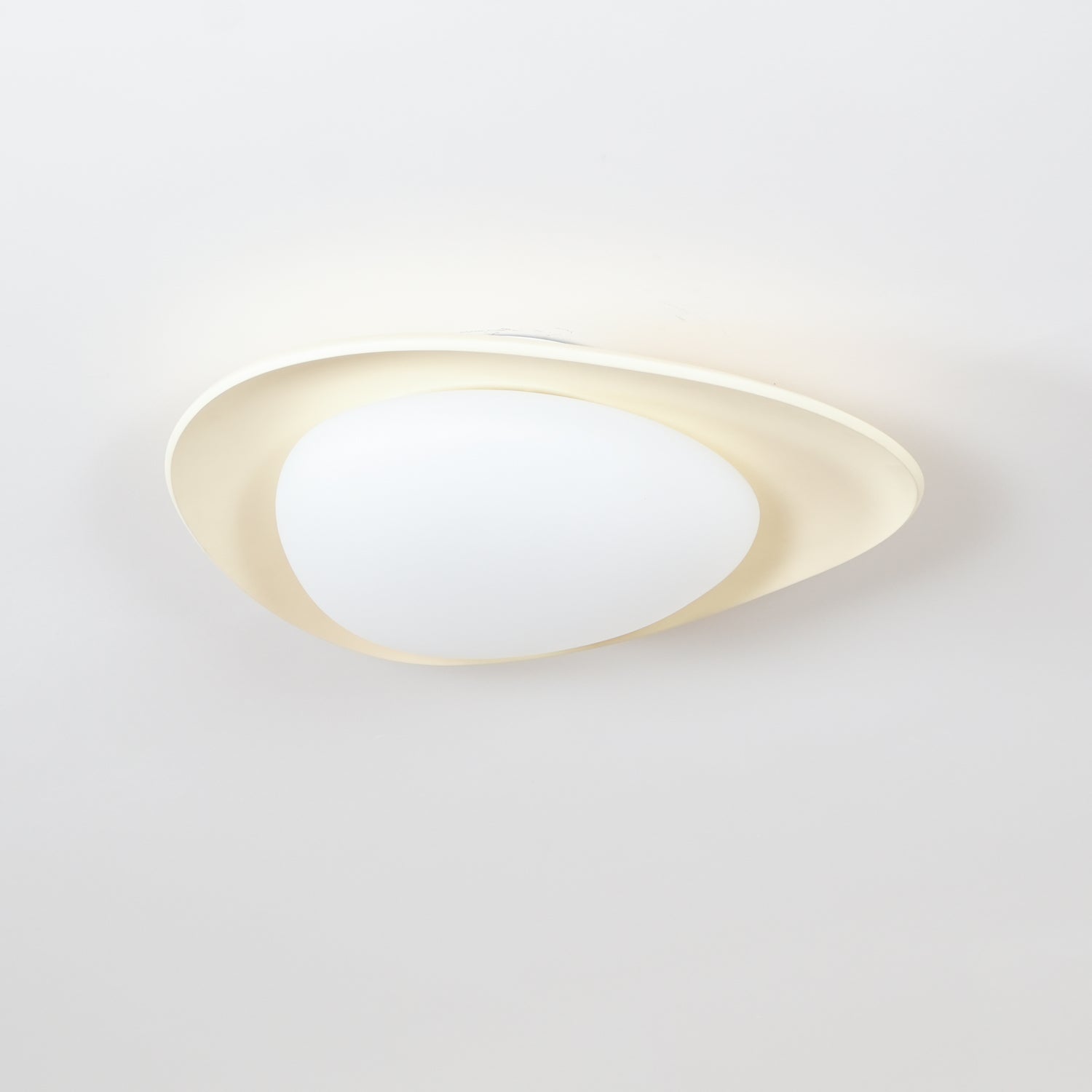 Blex Plafonnier Vert & Beige en Forme de Galet - Neutralighting