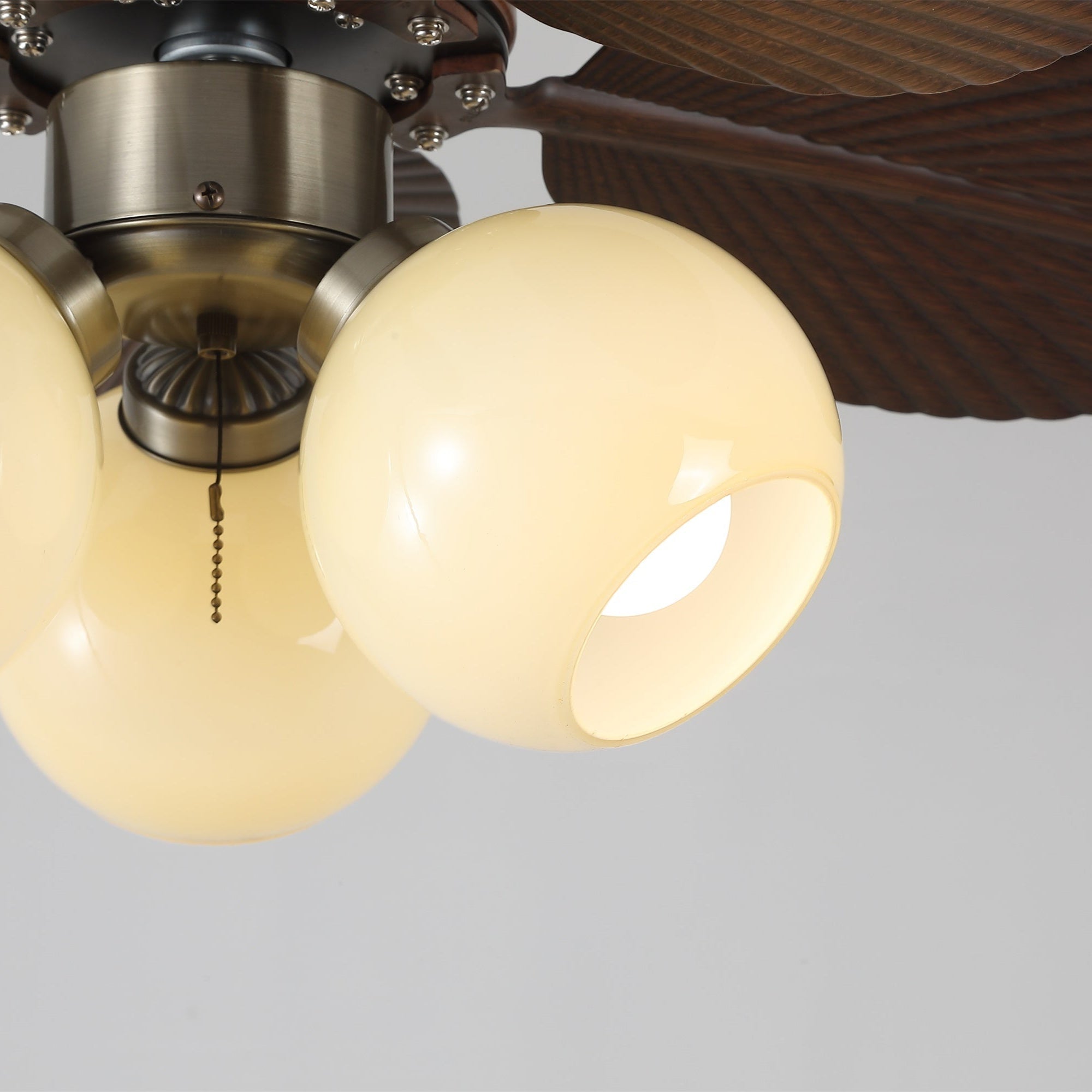 Schéma des dimensions du plafonnier ventilateur Walden Chêne