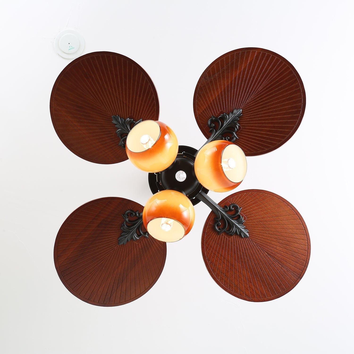Ventilateur de plafond Solara Tropical avec lumière, pales en rotation