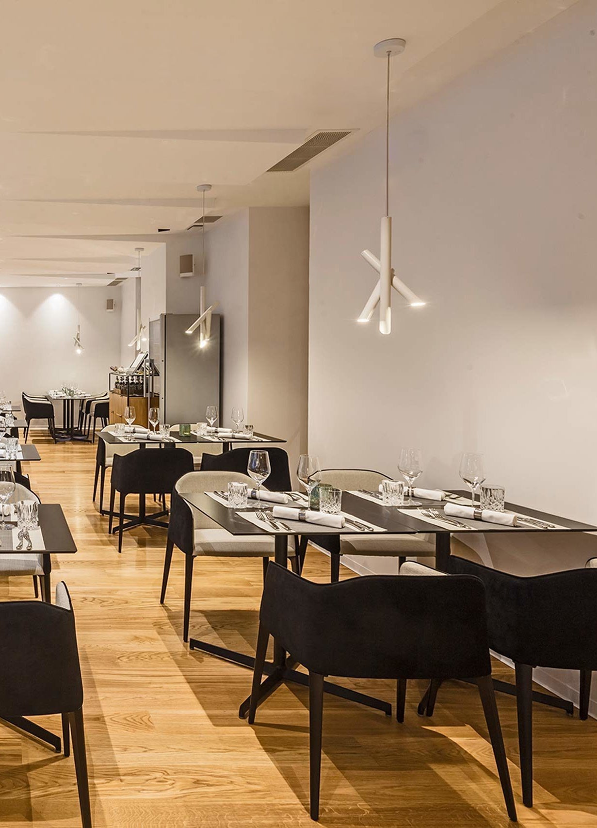 Solara Lampe suspendue tubes aluminium minimaliste - Neutralighting