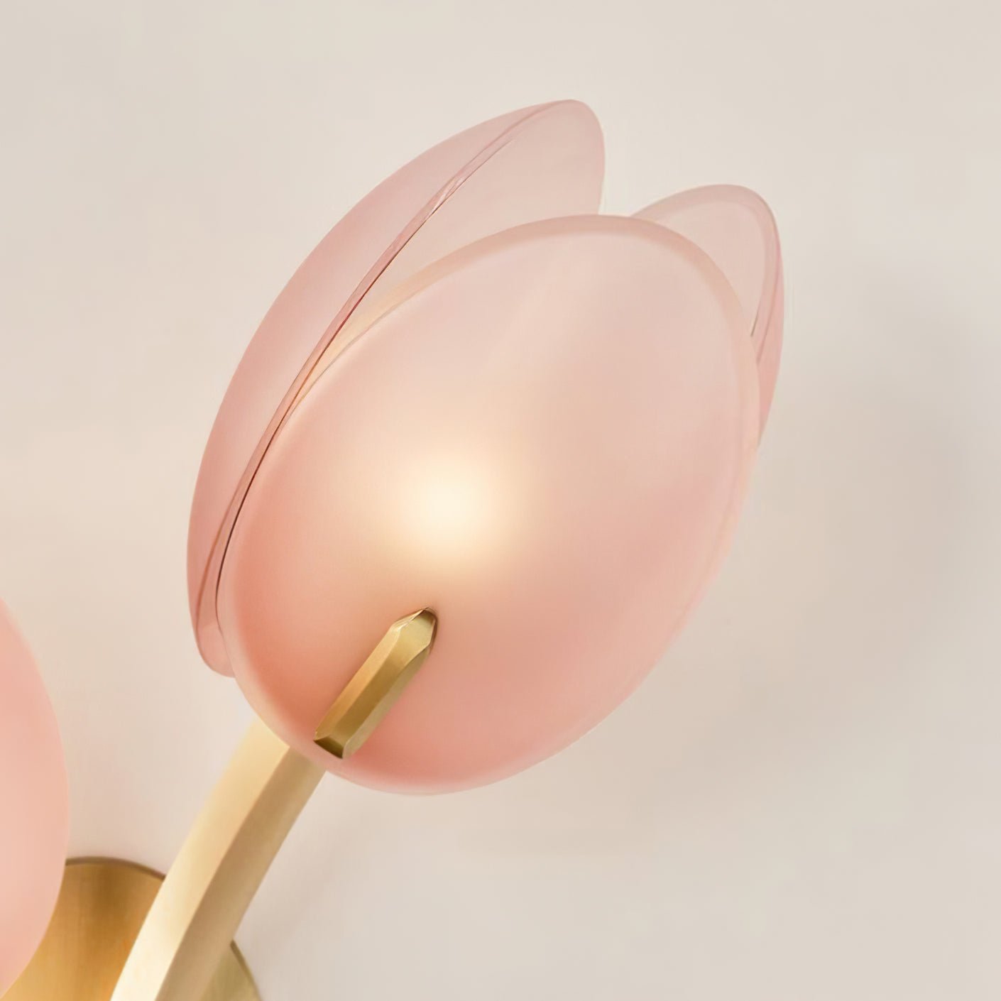 Orlantha Nordic Art Bloom Glass Wall Light - Letslighting