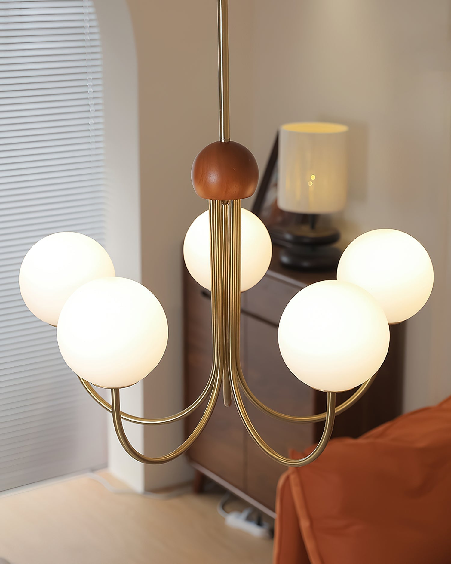 Candil Lustre moderne en laiton et verre globe - Neutralighting