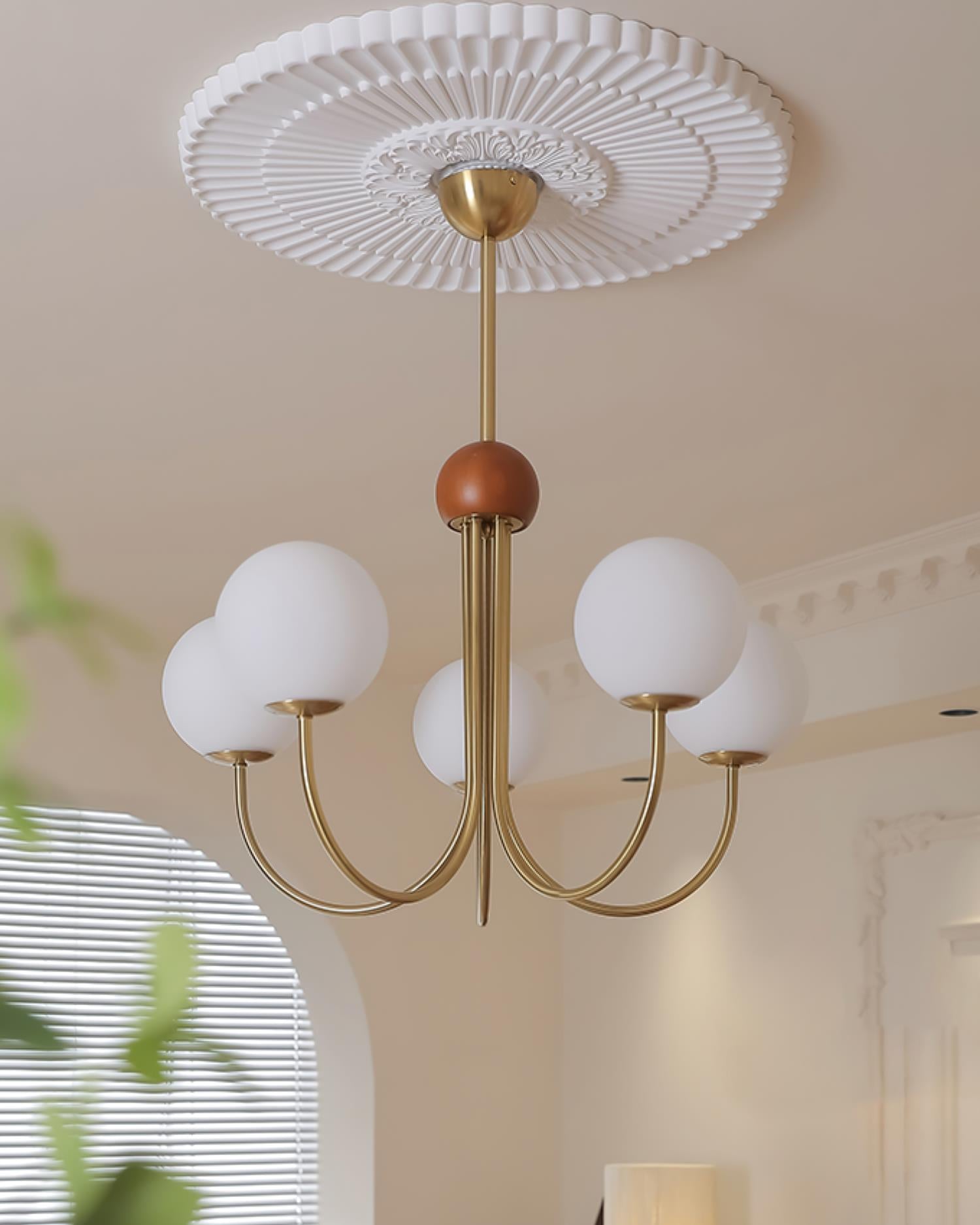 Candil Lustre moderne en laiton et verre globe - Neutralighting