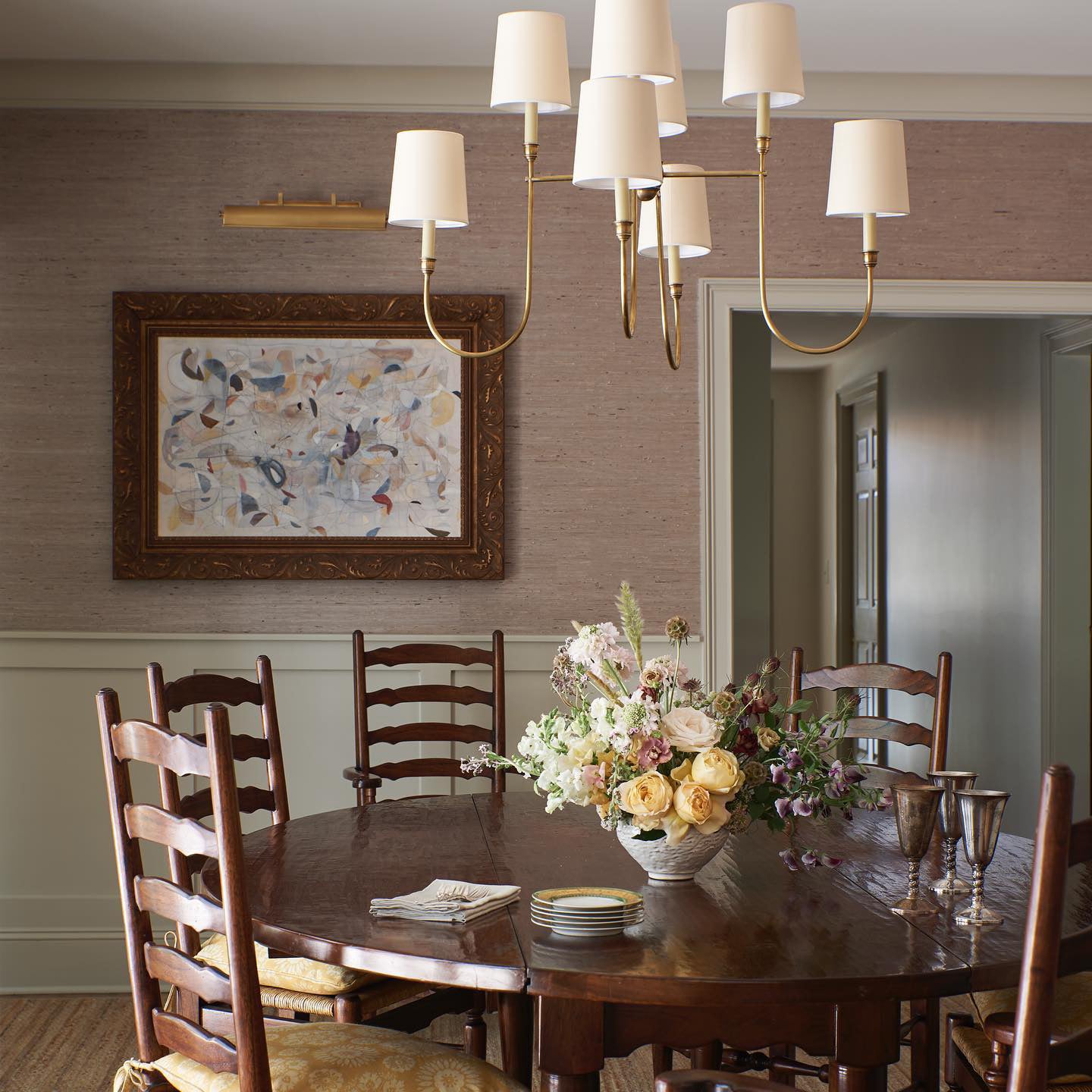 Talia Lustre de Luxe en Laiton et Tissu - Neutralighting