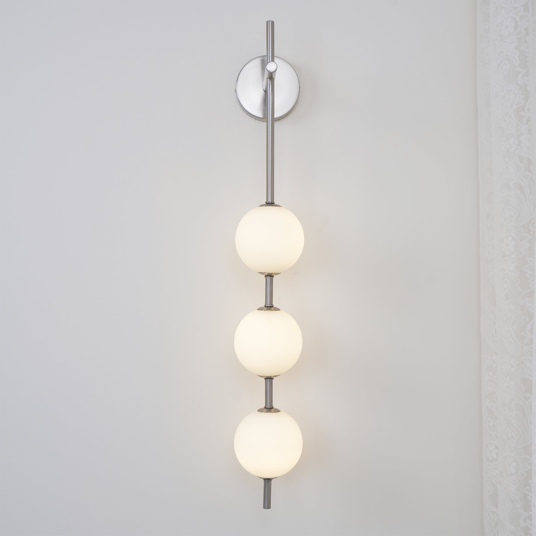 Lustra Applique Murale Globe Vertical Minimaliste - Neutralighting