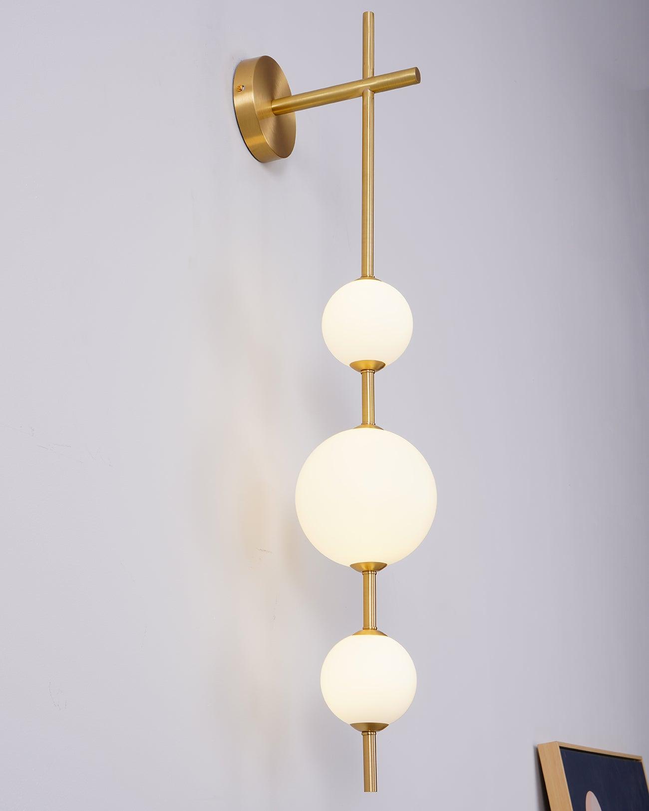 Lustra Applique Murale Globe Vertical Minimaliste - Neutralighting