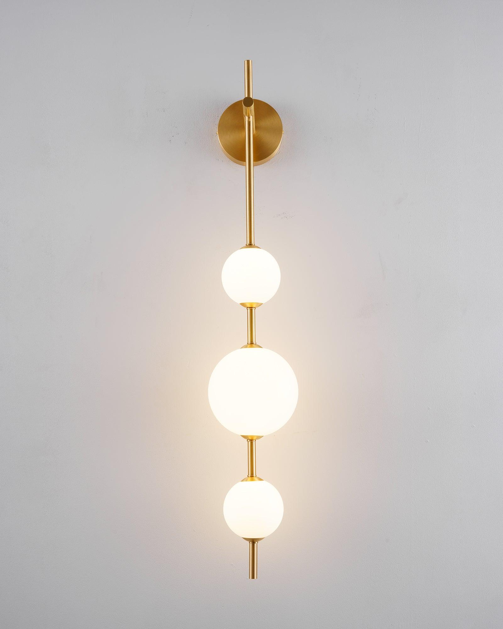 Lustra Applique Murale Globe Vertical Minimaliste - Neutralighting