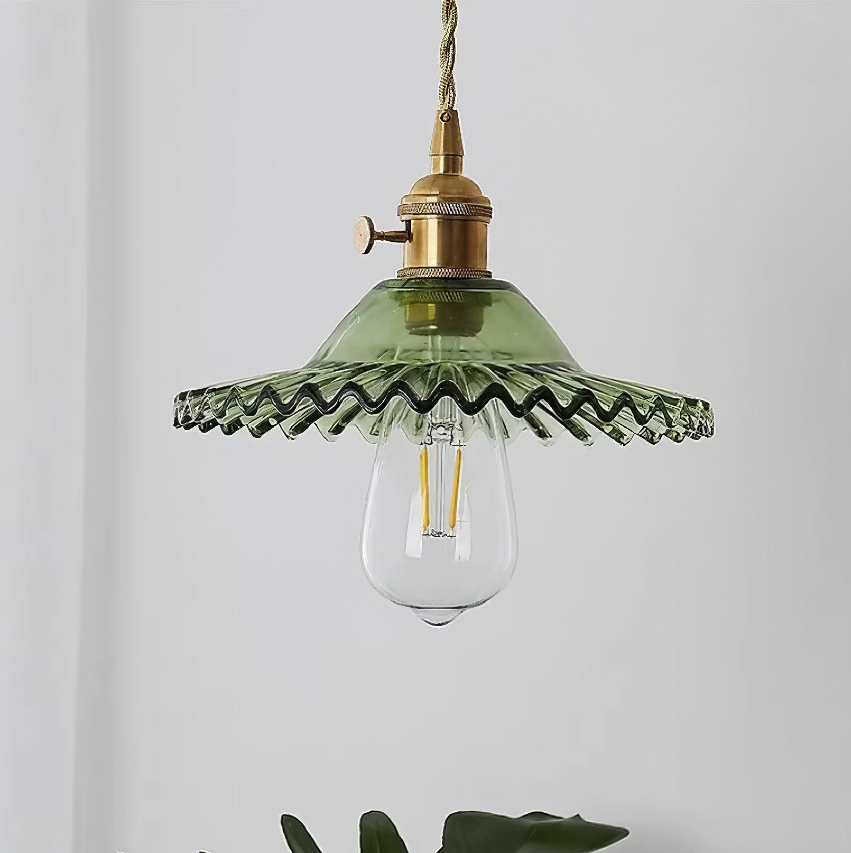 Suspension Ébouriffé Verre Ombre Festonné Bord Laiton Accents Rétro - Neutralighting