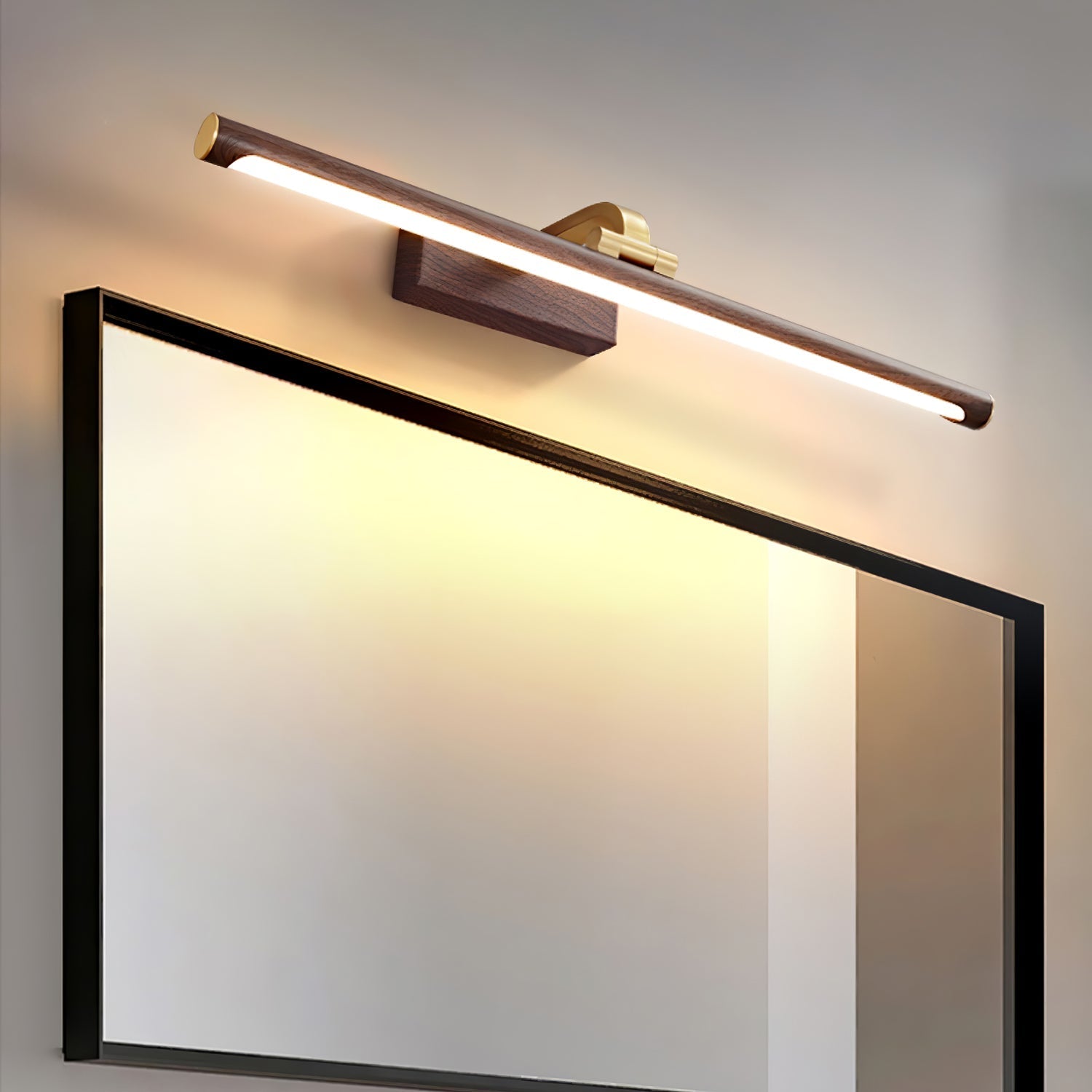 Lumare Applique murale minimaliste en laiton - Neutralighting