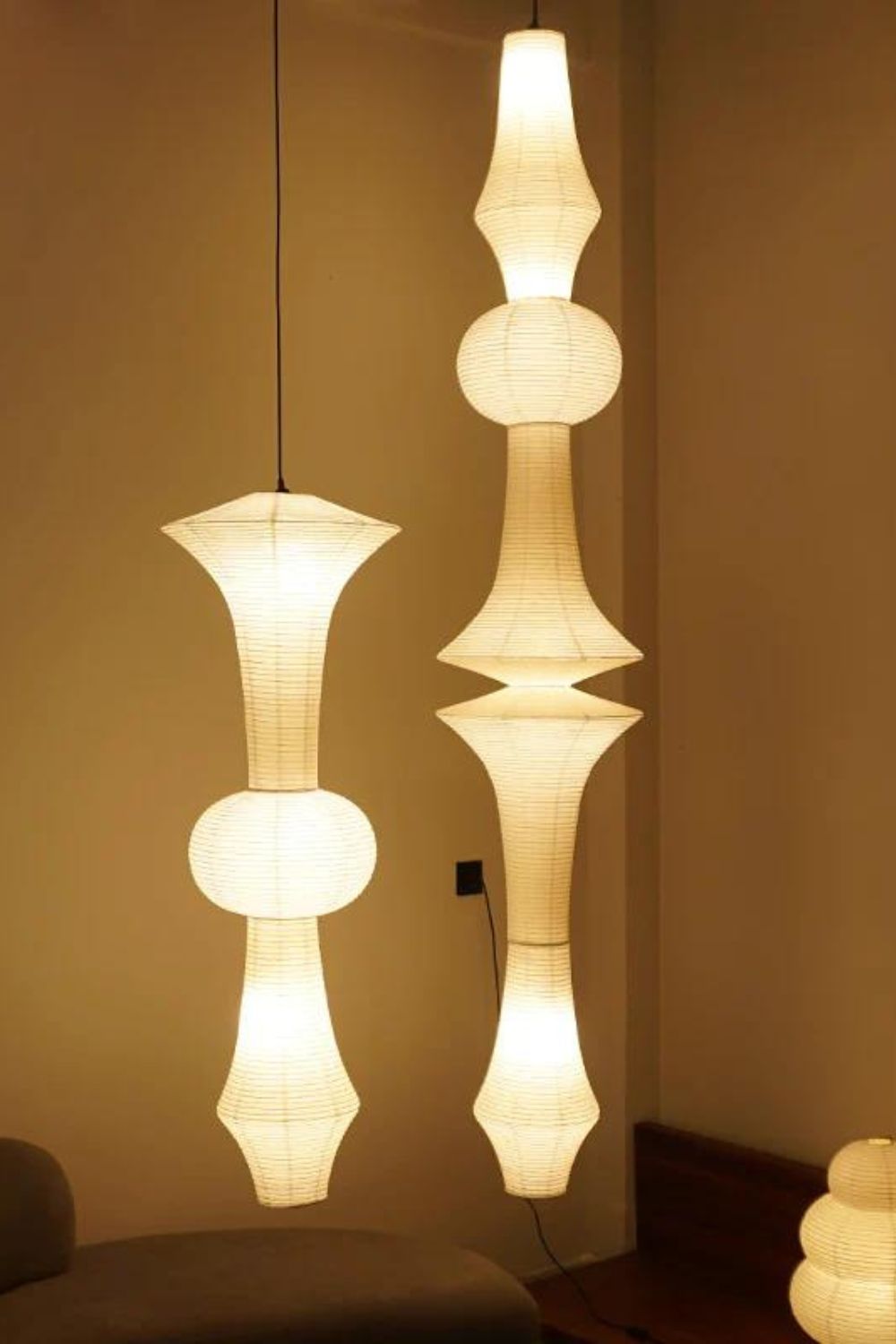 Veyran Paper Artistic Pendant Light - Neutralighting