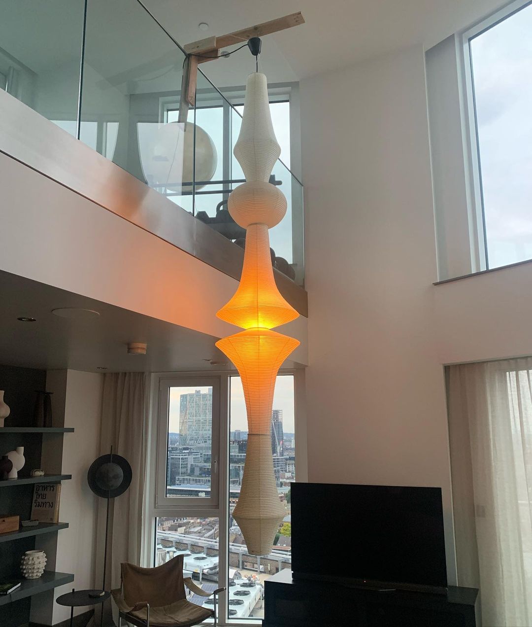 Veyran Paper Artistic Pendant Light - Neutralighting