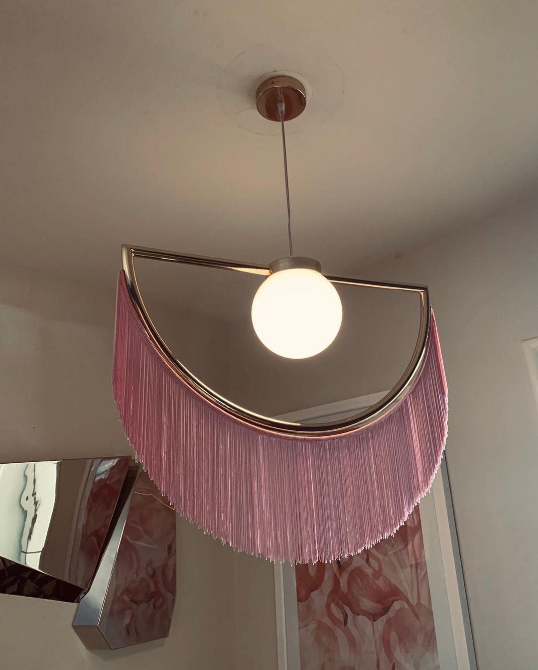 Solara Lampe suspendue en tissu à franges style globe rétro bohème - Neutralighting