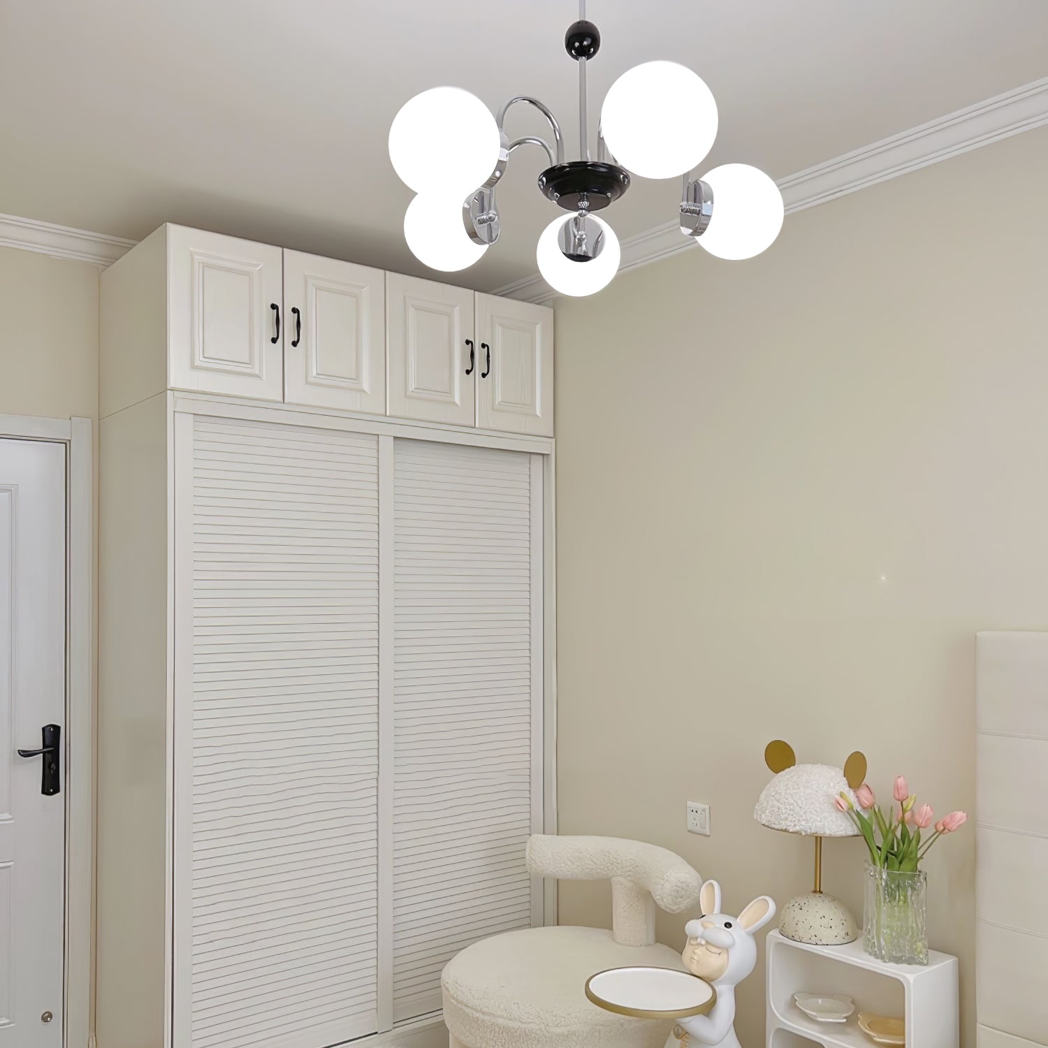 Lustra Chandelier Cadre en Tige et Blanc - Neutralighting