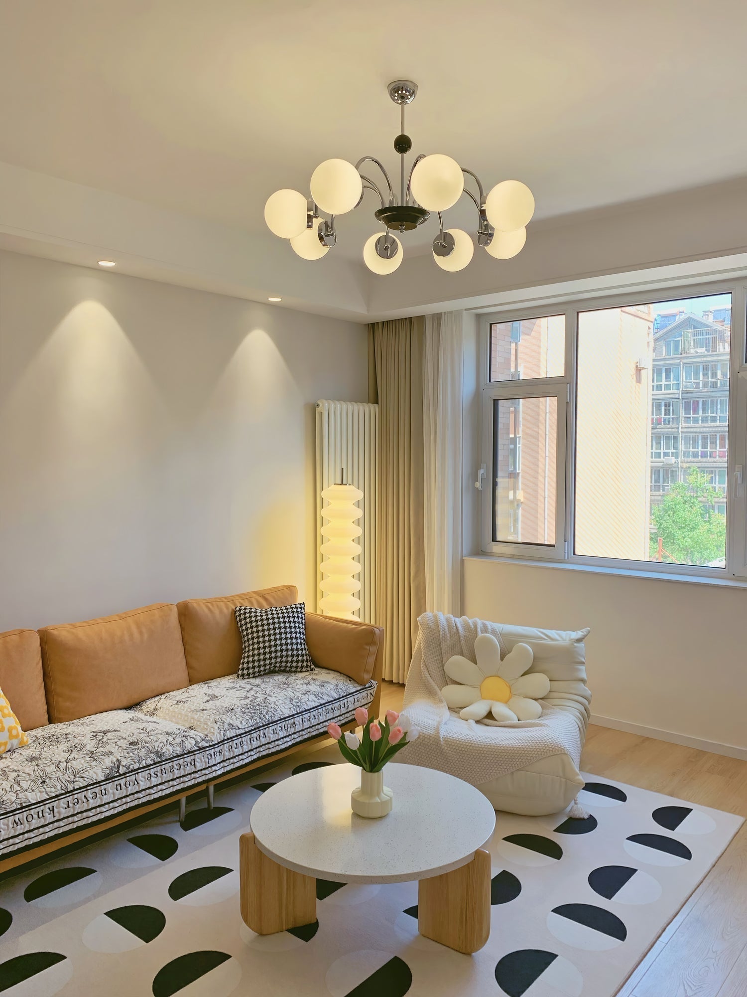 Lustra Chandelier Cadre en Tige et Blanc - Neutralighting