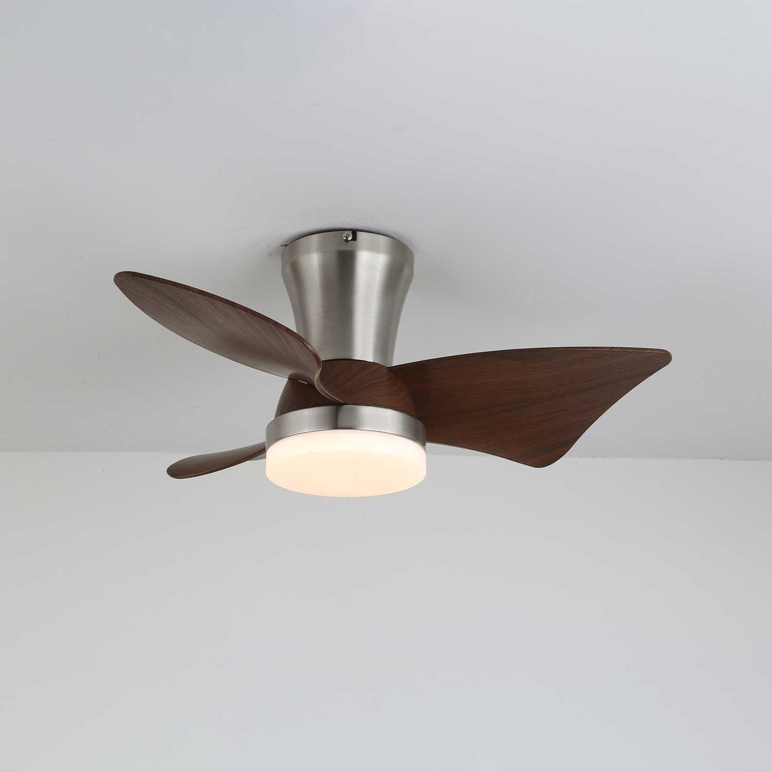 Ventilateur de plafond moderne en bois Caspian, 70 cm de diamètre
