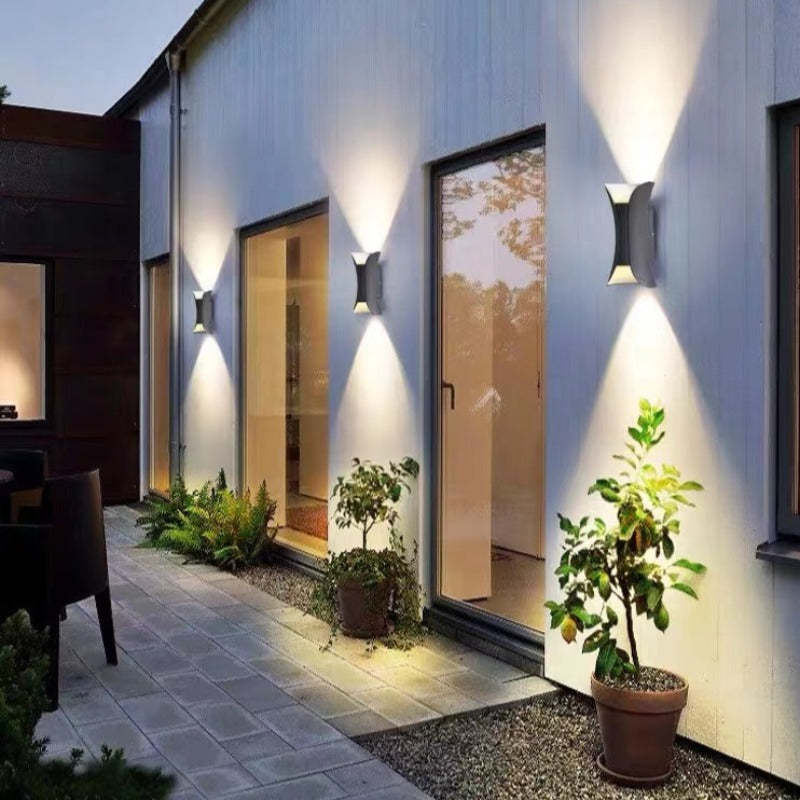Noxel Applique Murale Simple Noir/Blanc/Or. Cour - Neutralighting